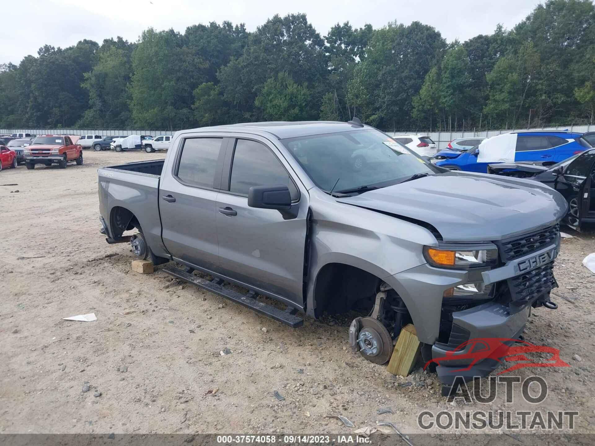CHEVROLET SILVERADO 1500 2021 - 1GCPYBEH9MZ170540