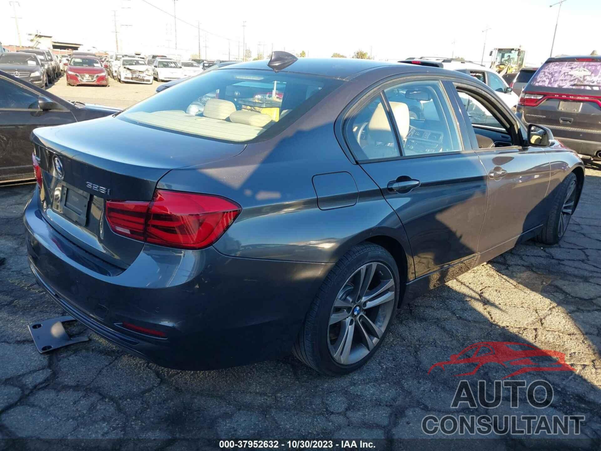 BMW 3 SERIES 2016 - WBA8E3C55GK502608