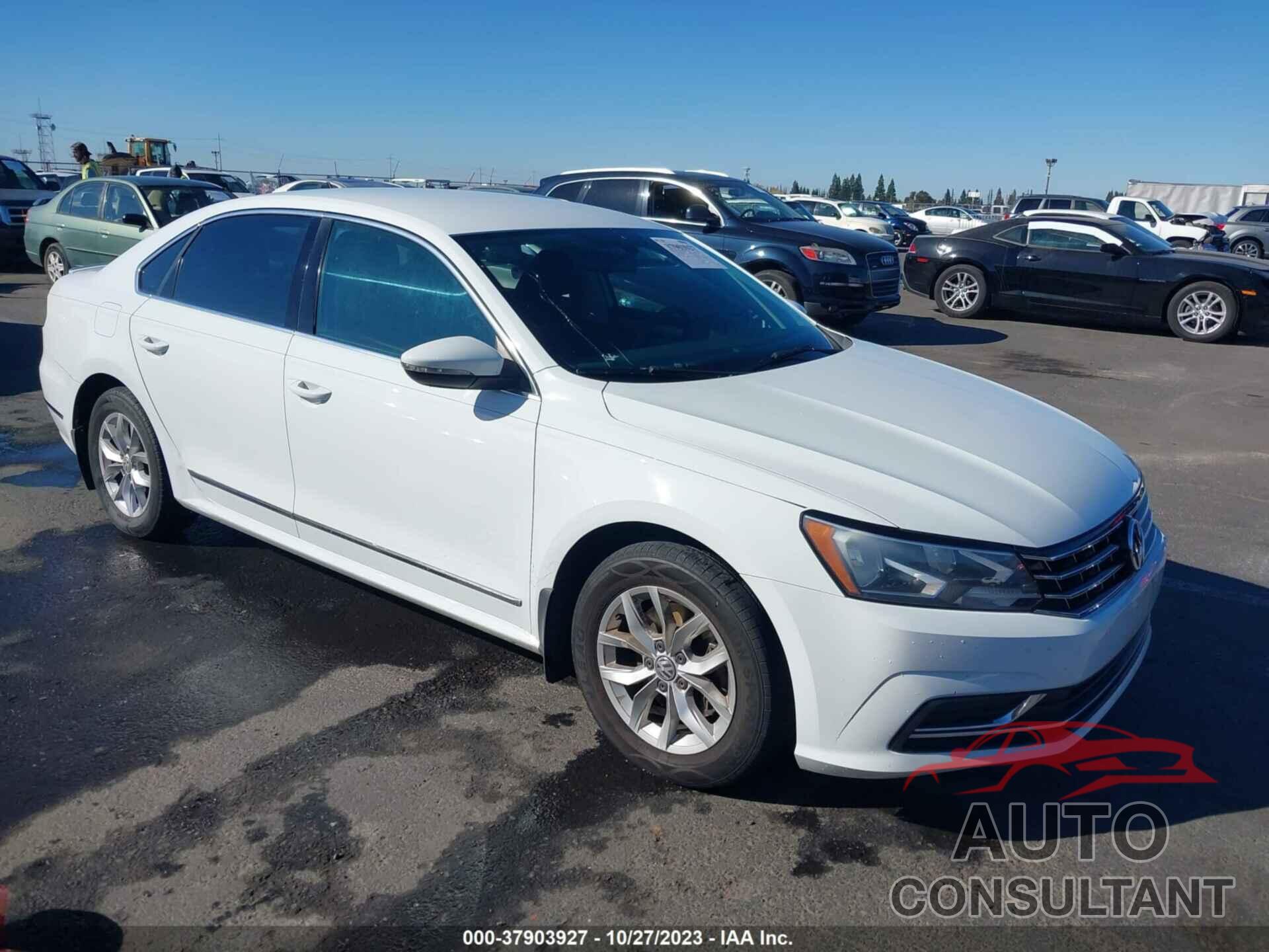 VOLKSWAGEN PASSAT 2016 - 1VWAT7A34GC039368