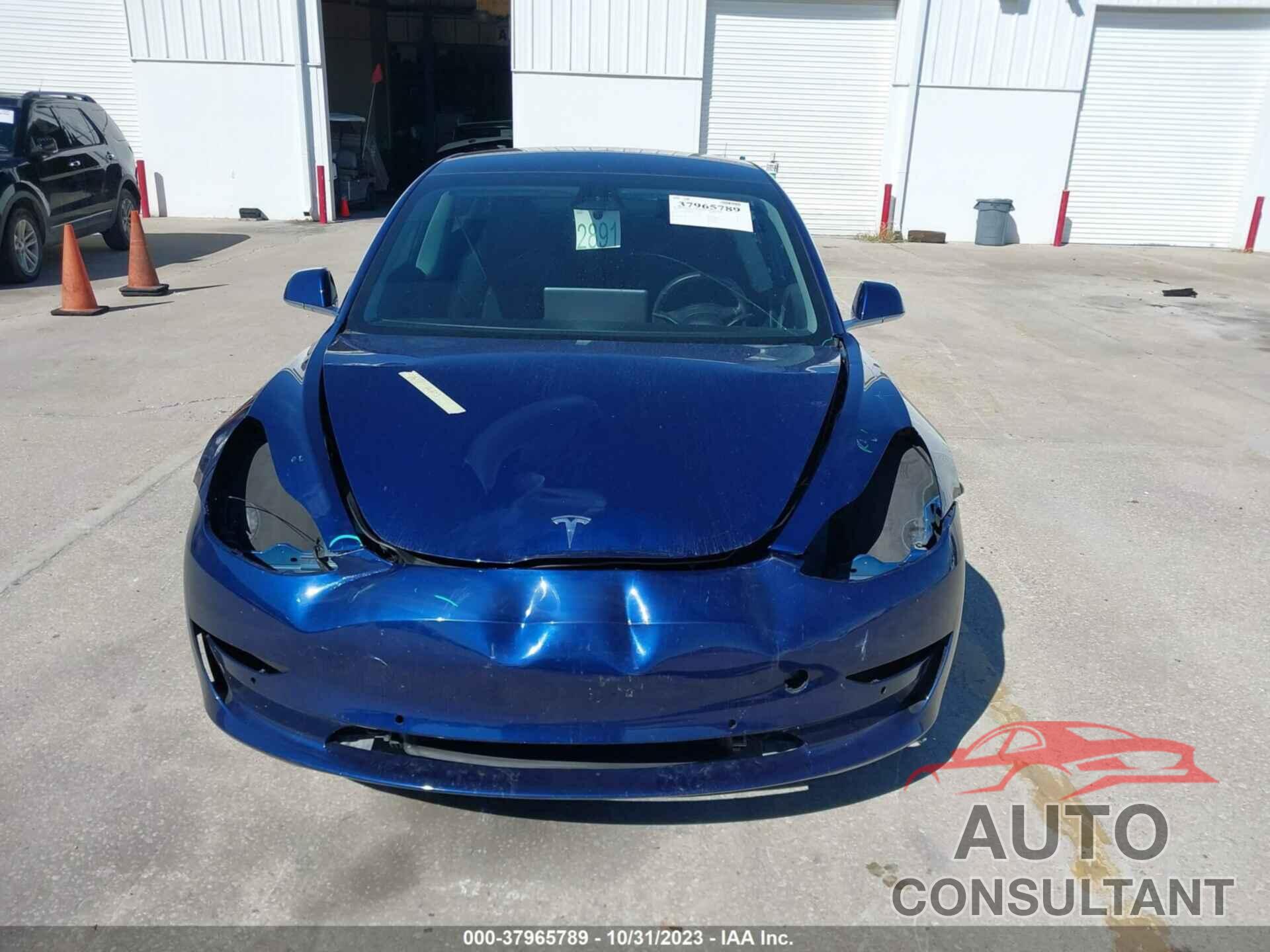 TESLA MODEL 3 2018 - 5YJ3E1EAXJF164204