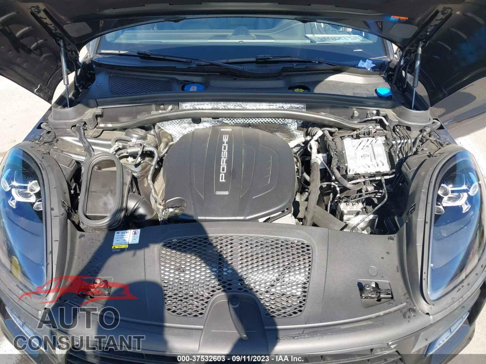 PORSCHE MACAN 2021 - WP1AA2A5XMLB13786