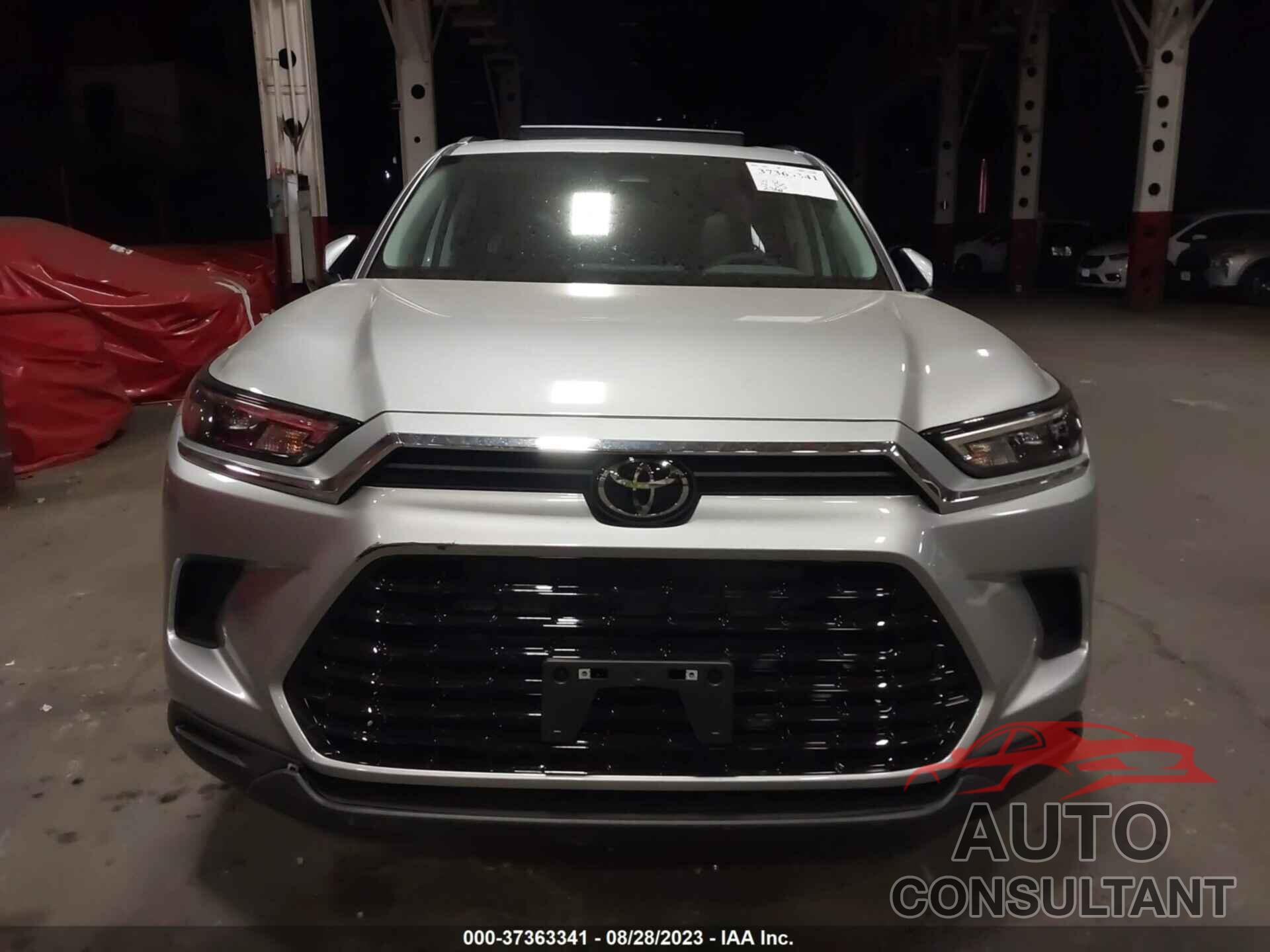 TOYOTA GRAND HIGHLANDER 2024 - 5TDAAAB52RS002701