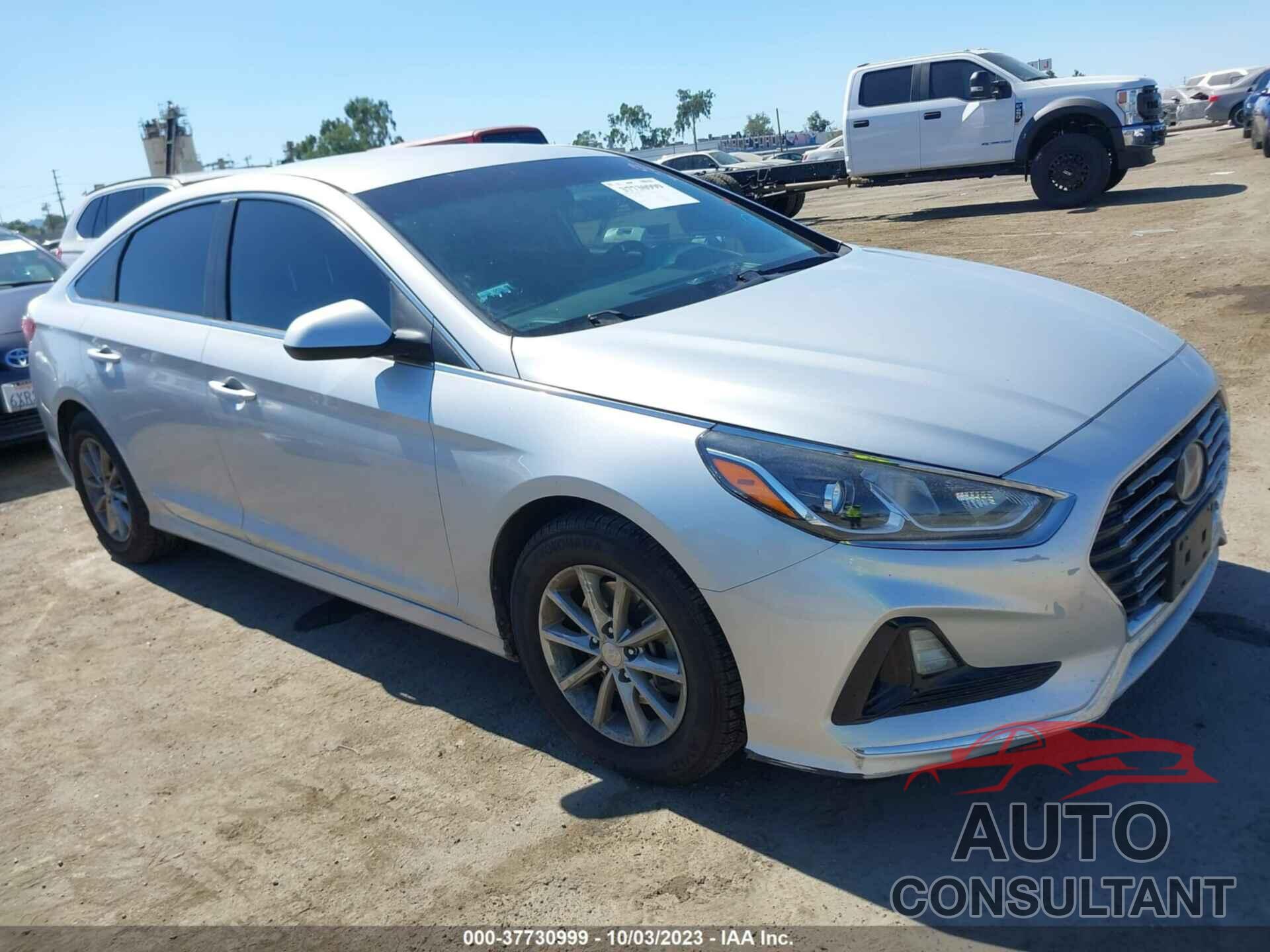HYUNDAI SONATA 2018 - 5NPE24AF0JH678276