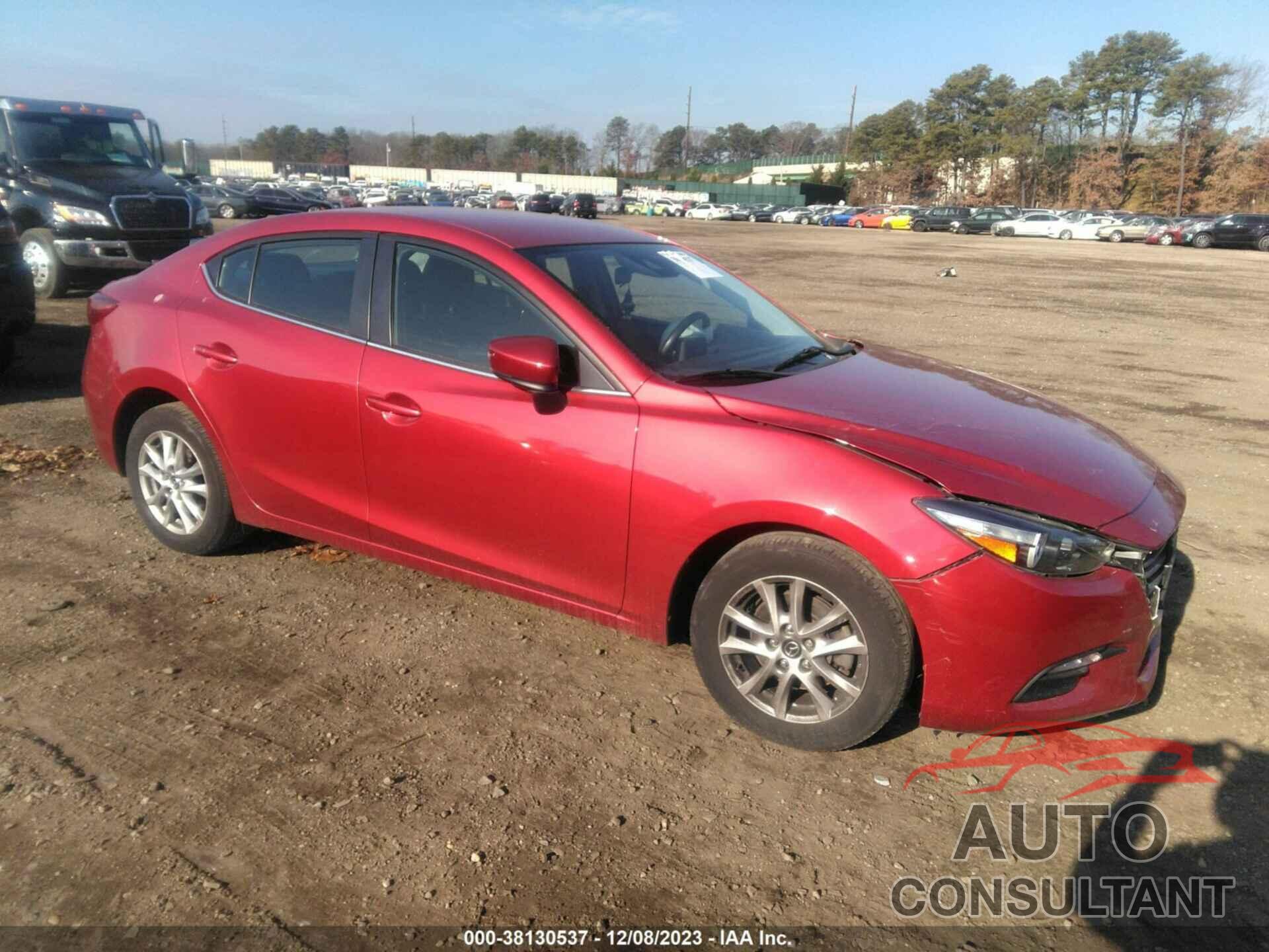 MAZDA MAZDA3 2018 - 3MZBN1U70JM218247