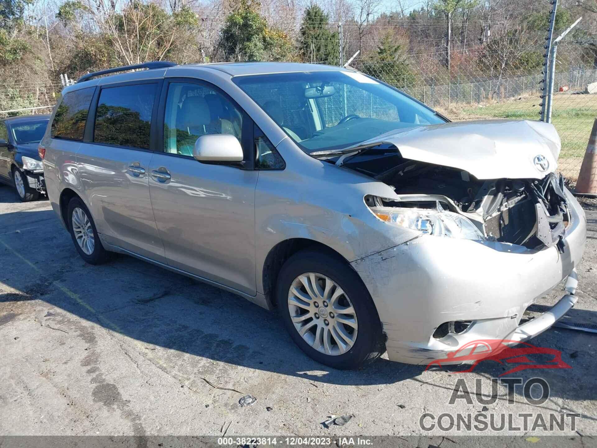 TOYOTA SIENNA 2017 - 5TDYZ3DCXHS883516