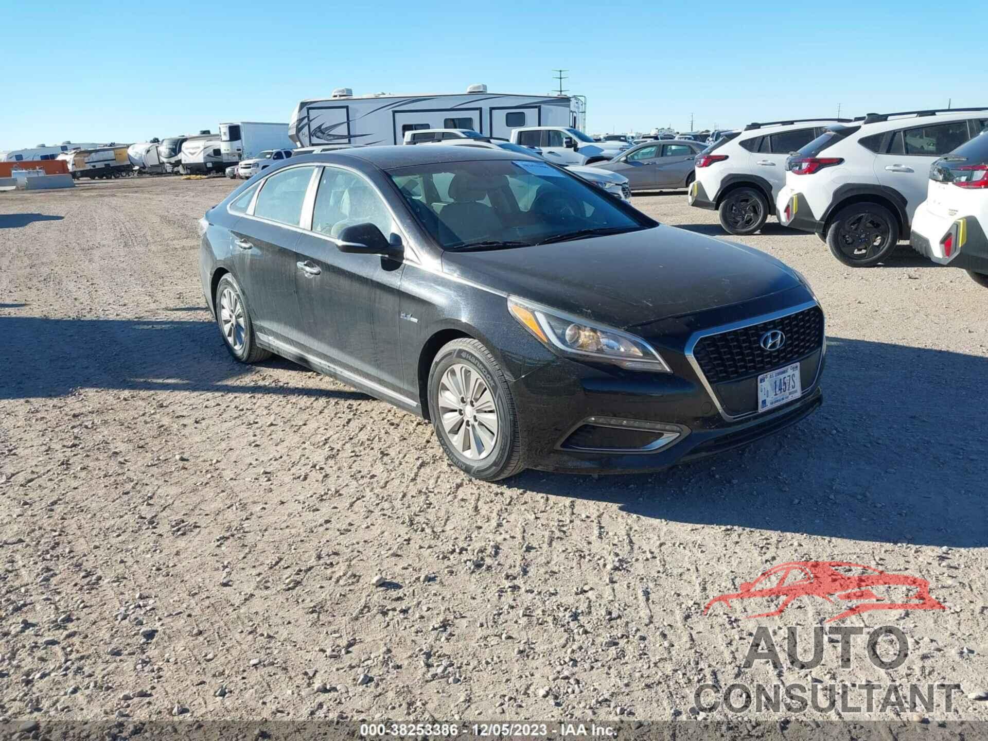 HYUNDAI SONATA HYBRID 2016 - KMHE24L17GA039373