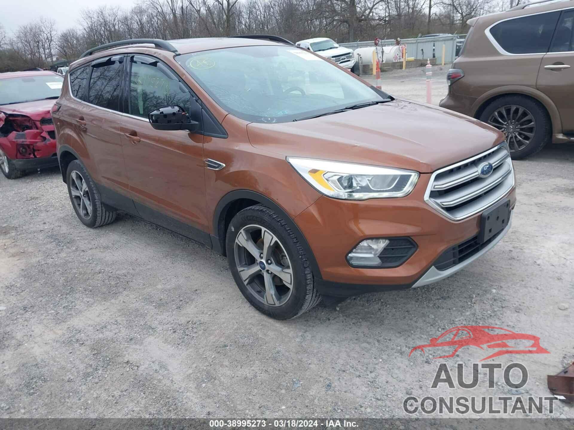 FORD ESCAPE 2017 - 1FMCU0GD5HUD75408