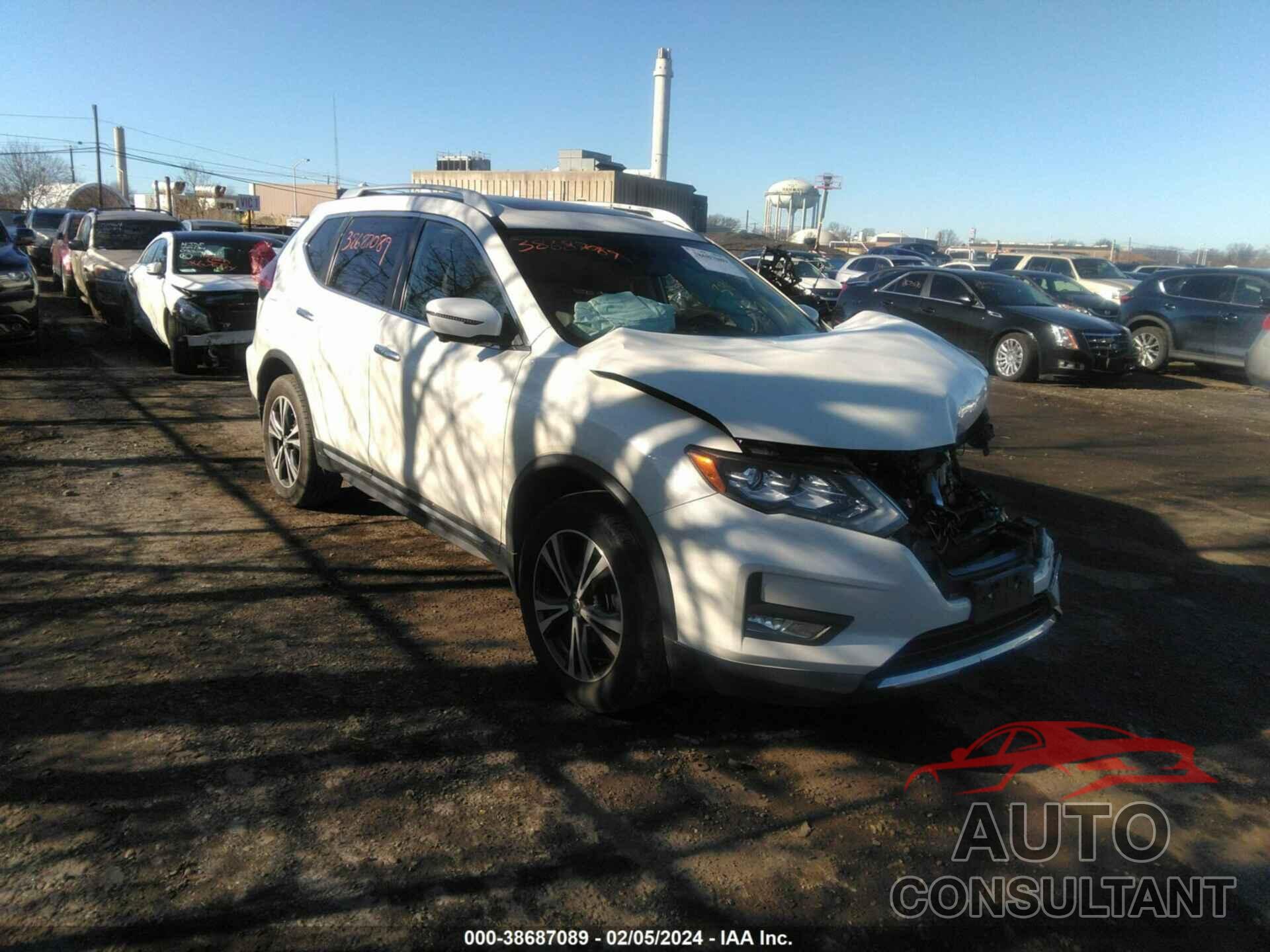 NISSAN ROGUE 2018 - JN8AT2MV4JW353051