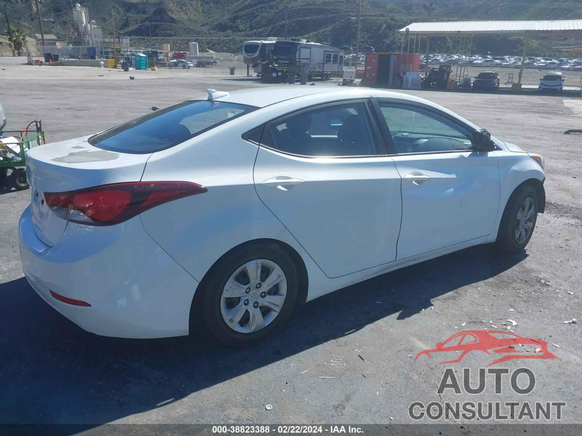 HYUNDAI ELANTRA 2016 - 5NPDH4AEXGH698805