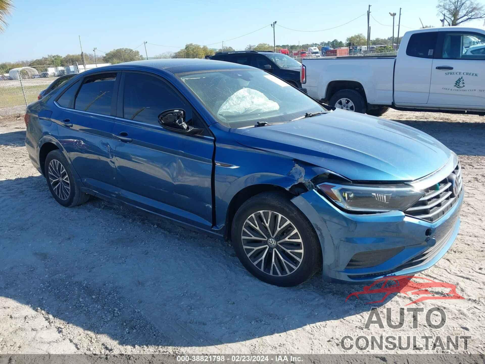 VOLKSWAGEN JETTA 2019 - 3VWE57BU2KM027360