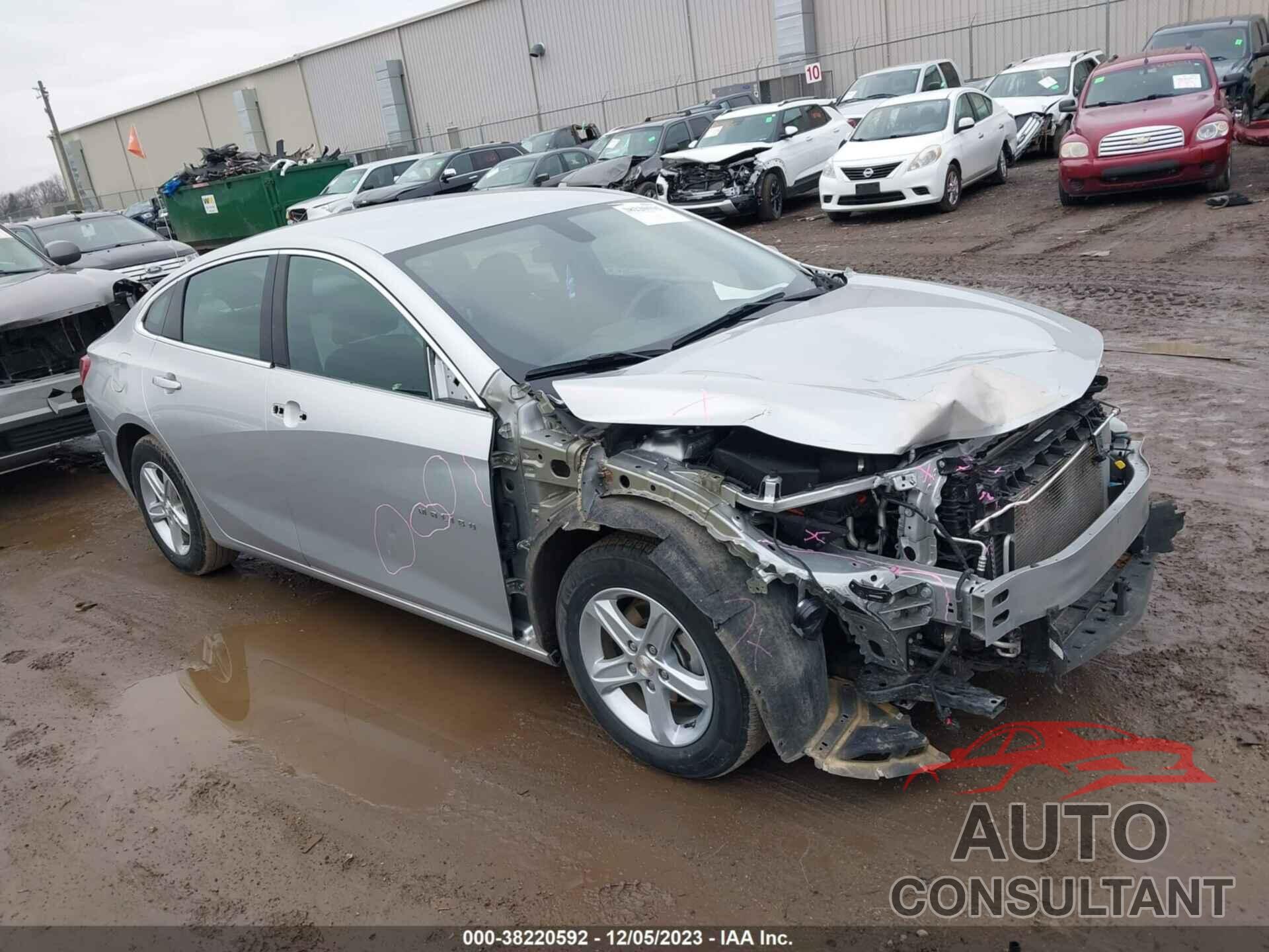 CHEVROLET MALIBU 2022 - 1G1ZD5ST1NF173152