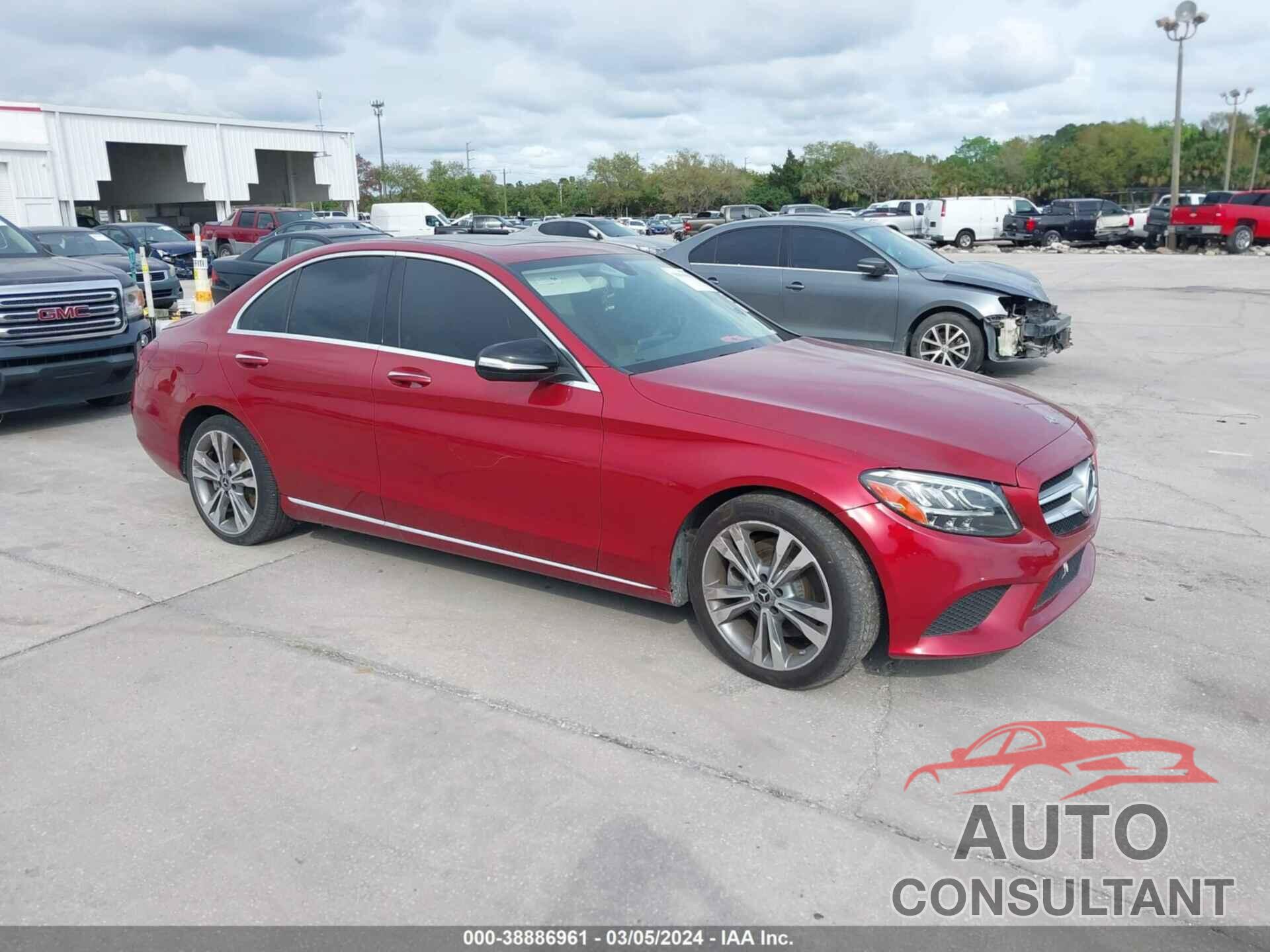 MERCEDES-BENZ C 300 2019 - 55SWF8DB4KU310433