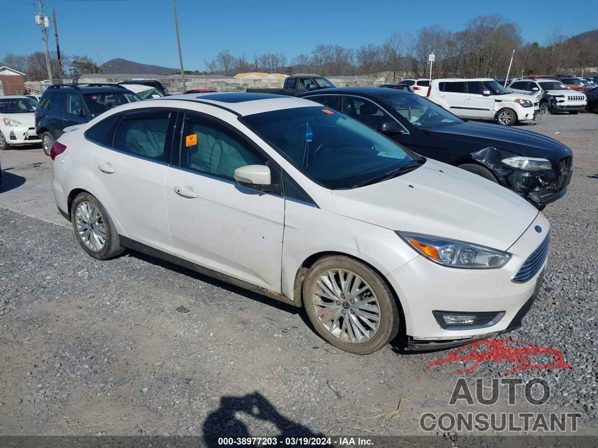 FORD FOCUS 2017 - 1FADP3J29HL264803