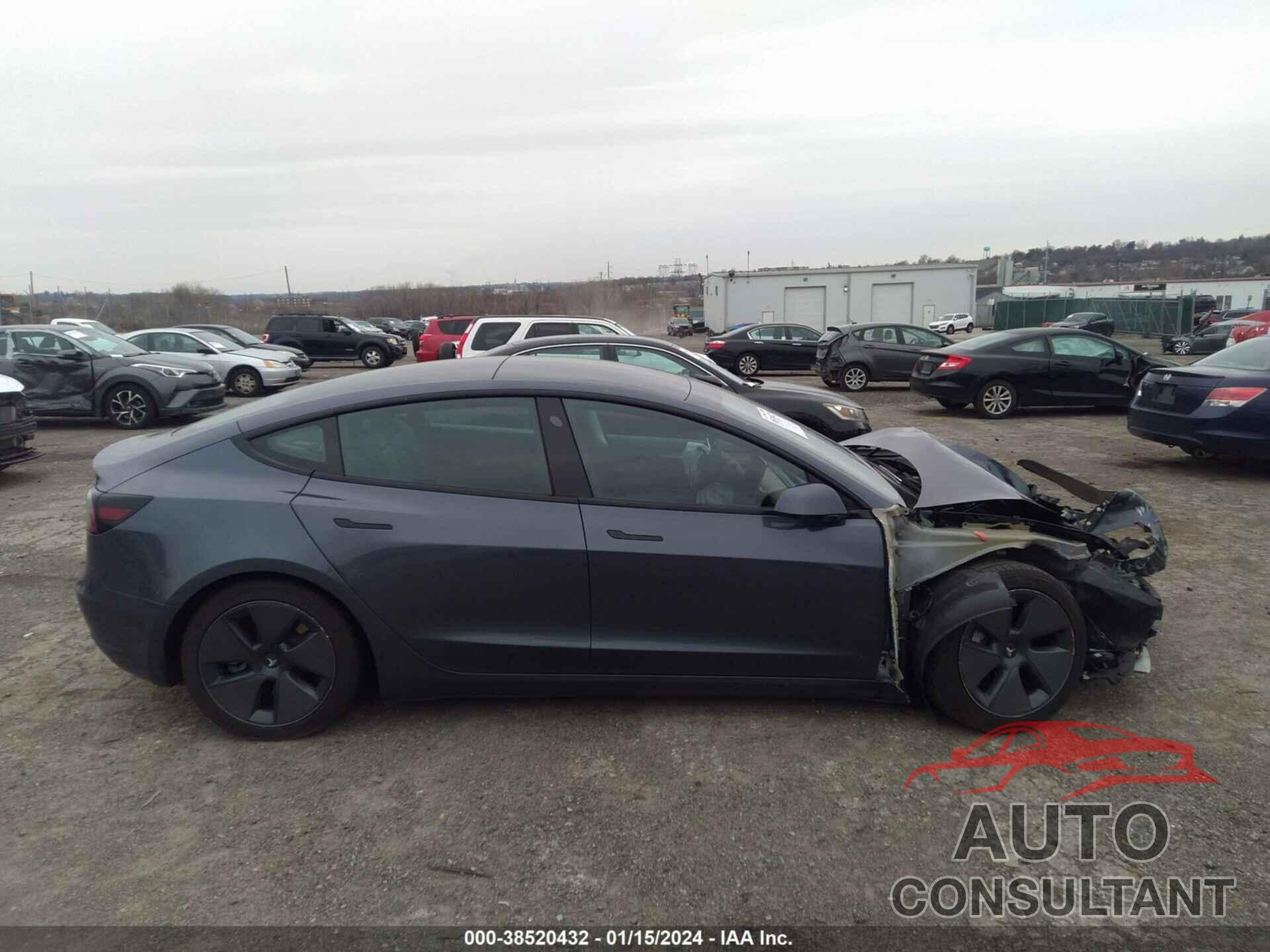 TESLA MODEL 3 2022 - 5YJ3E1EB4NF181207