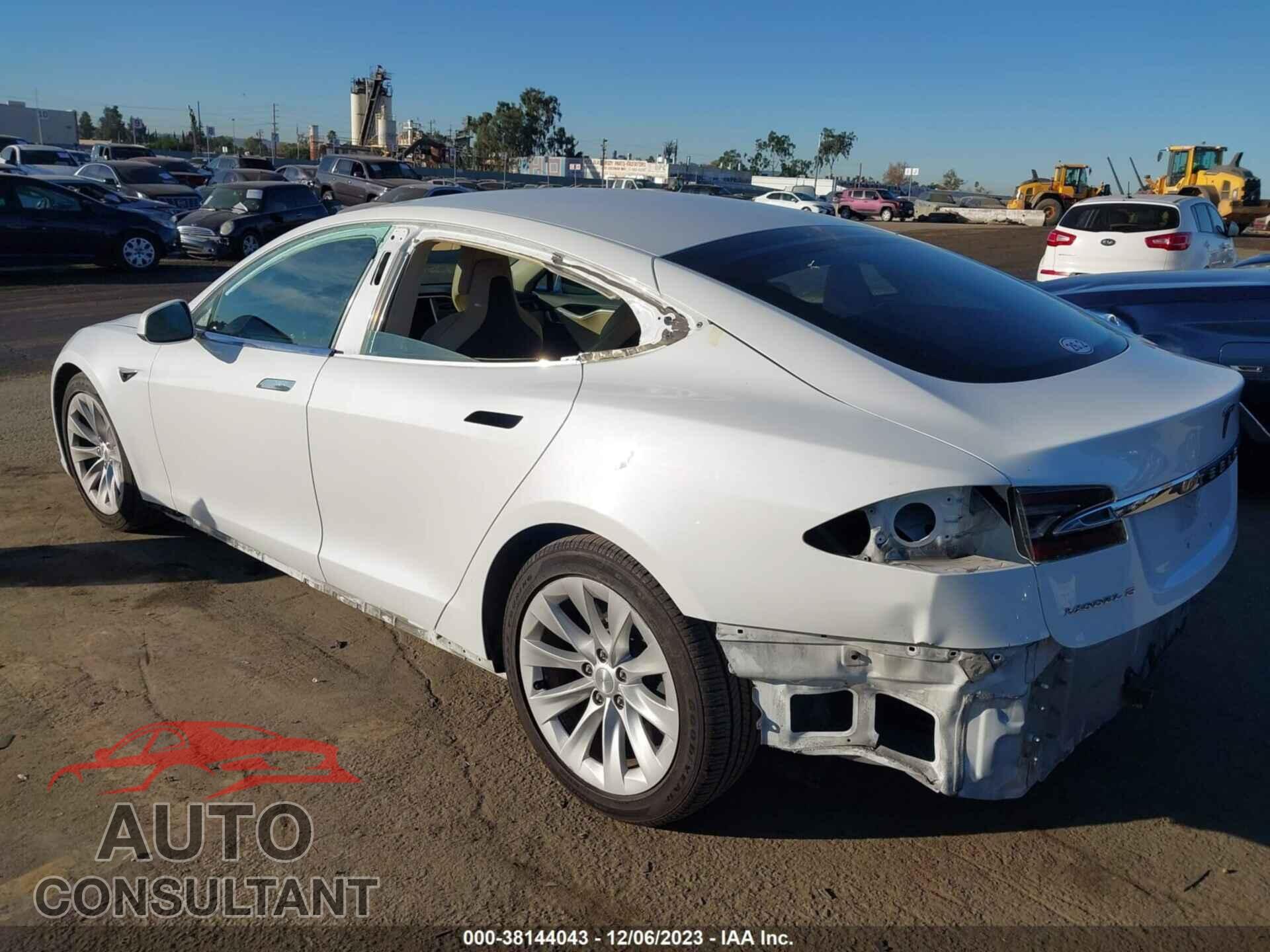 TESLA MODEL S 2017 - 5YJSA1E28HF183506