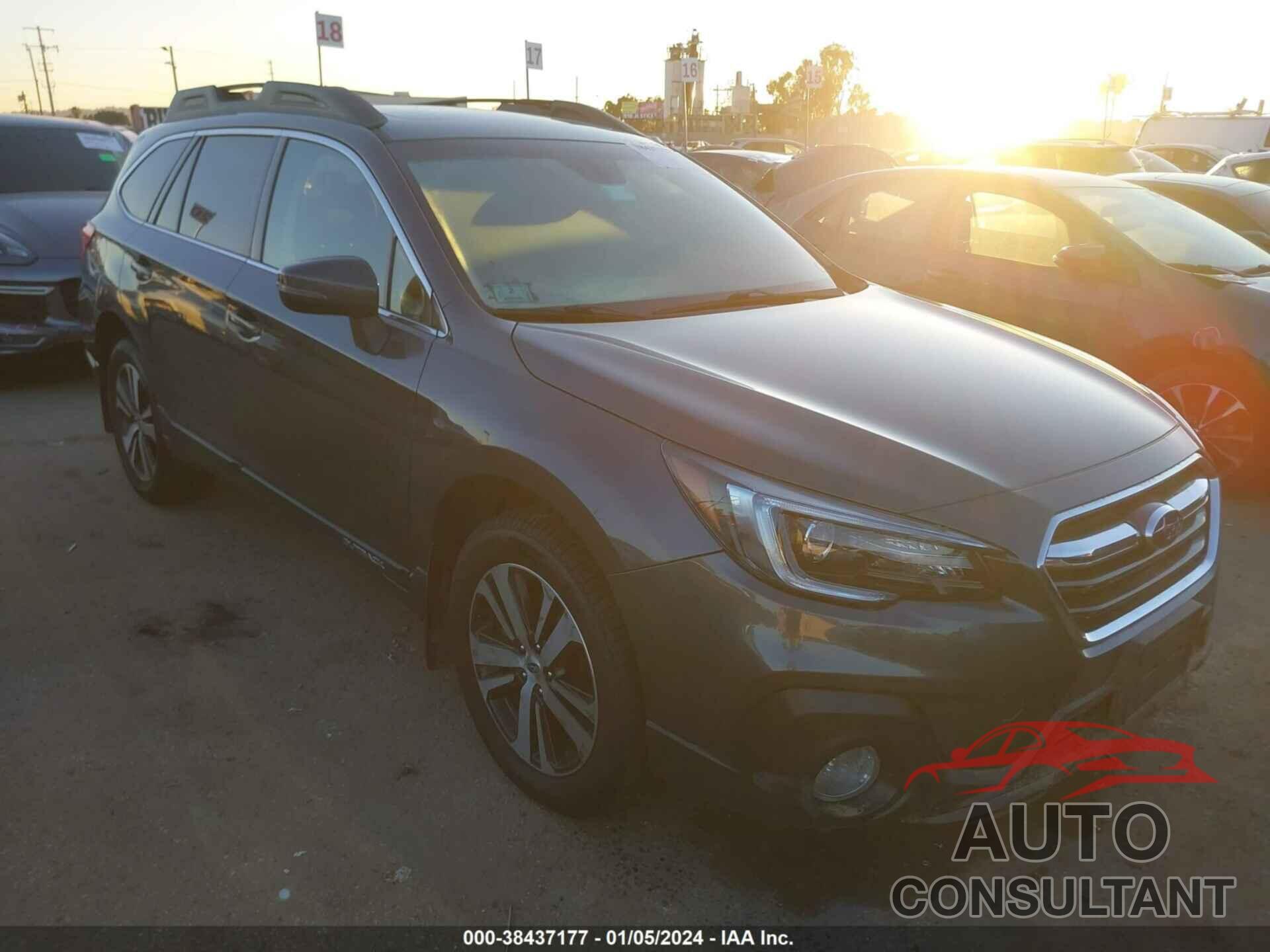 SUBARU OUTBACK 2019 - 4S4BSENC6K3233994