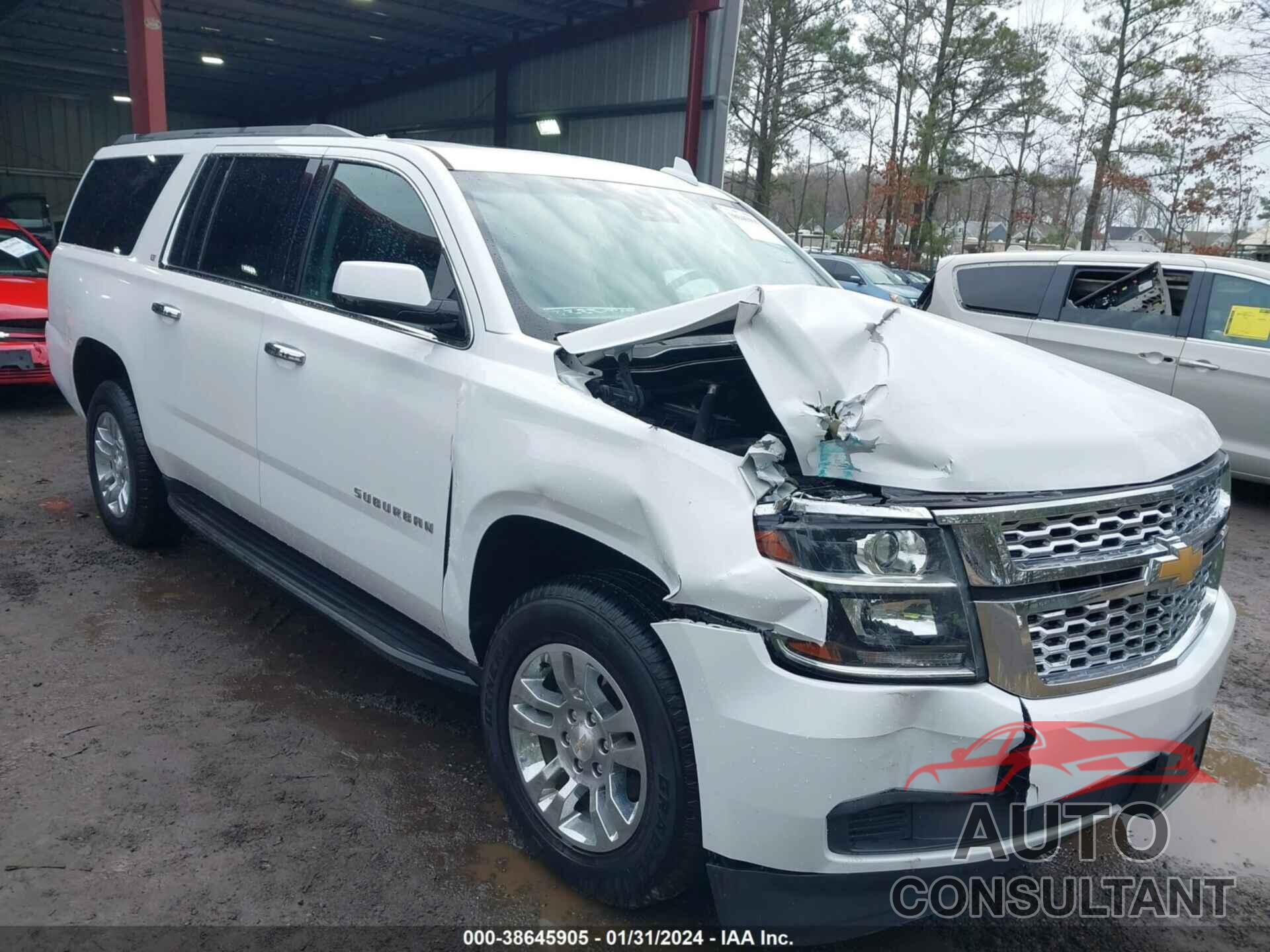 CHEVROLET SUBURBAN 2019 - 1GNSKHKC5KR276754