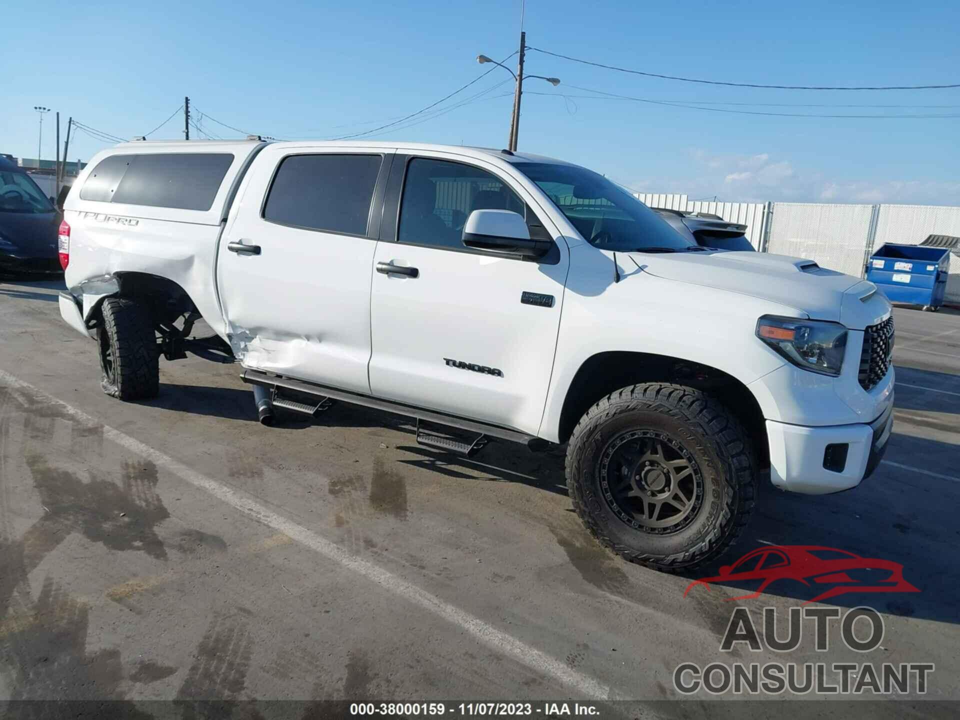 TOYOTA TUNDRA 2019 - 5TFDY5F19KX822572