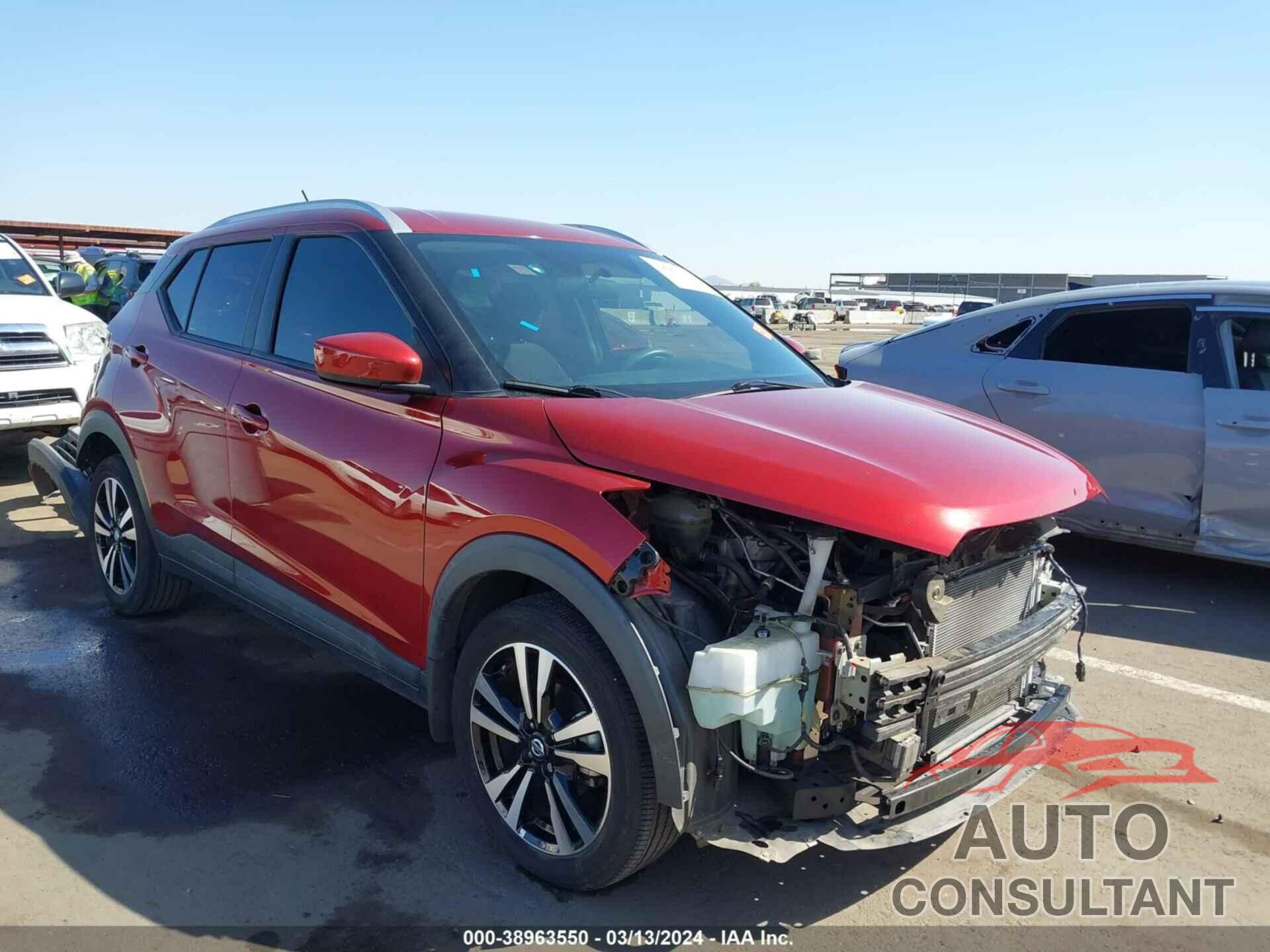 NISSAN KICKS 2018 - 3N1CP5CU4JL544903