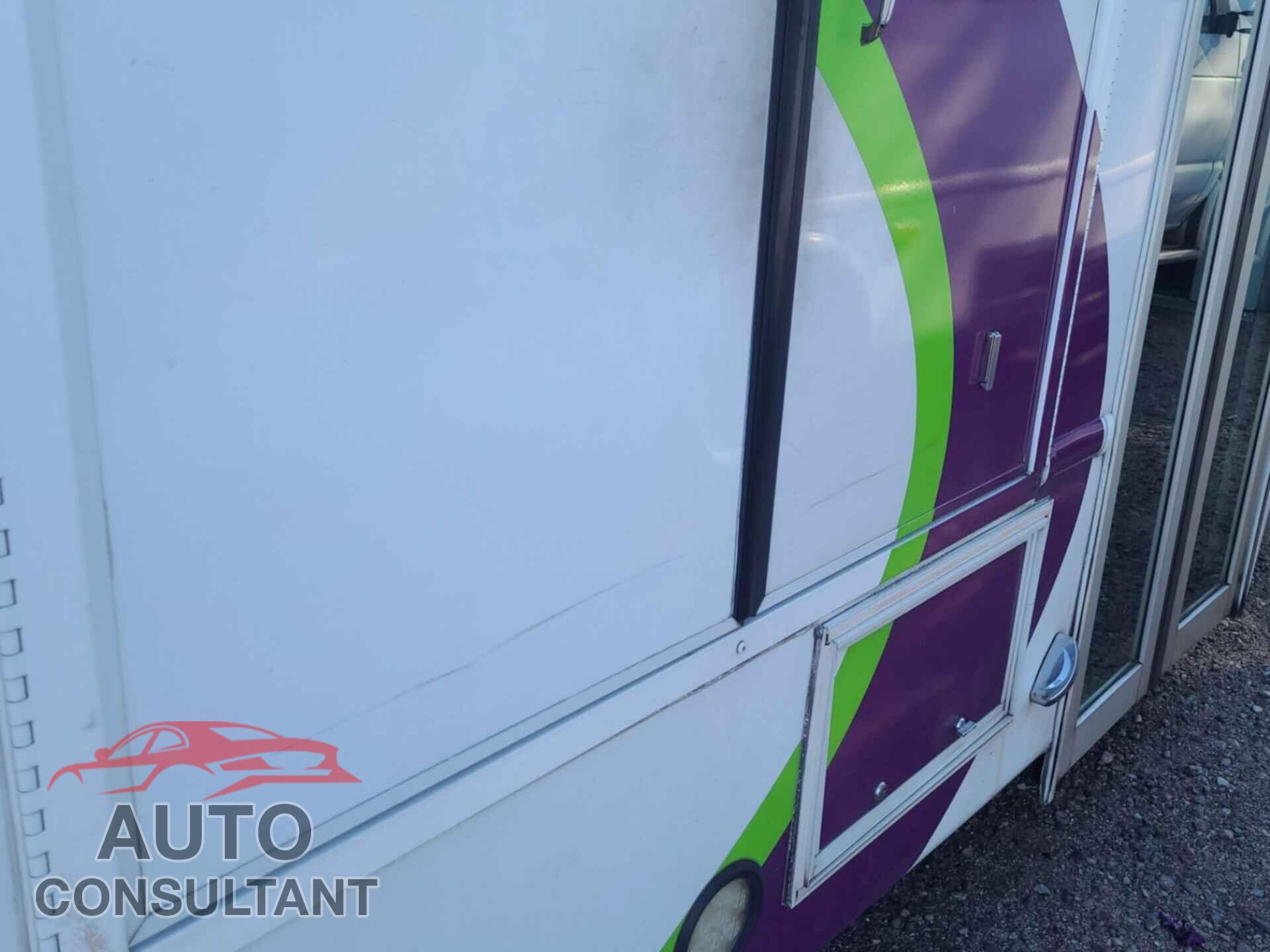 FORD E-350 CUTAWAY 2017 - 1FDEE3FS4HDC46079