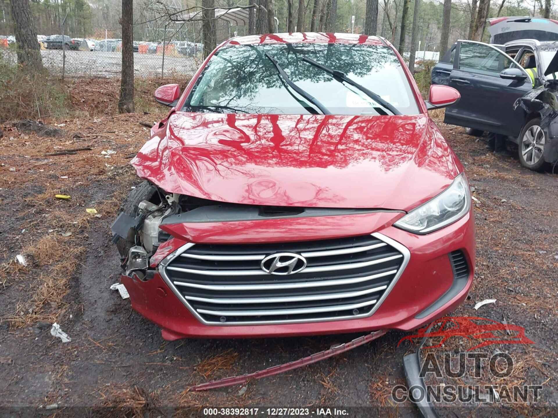 HYUNDAI ELANTRA 2017 - KMHD84LF3HU410602