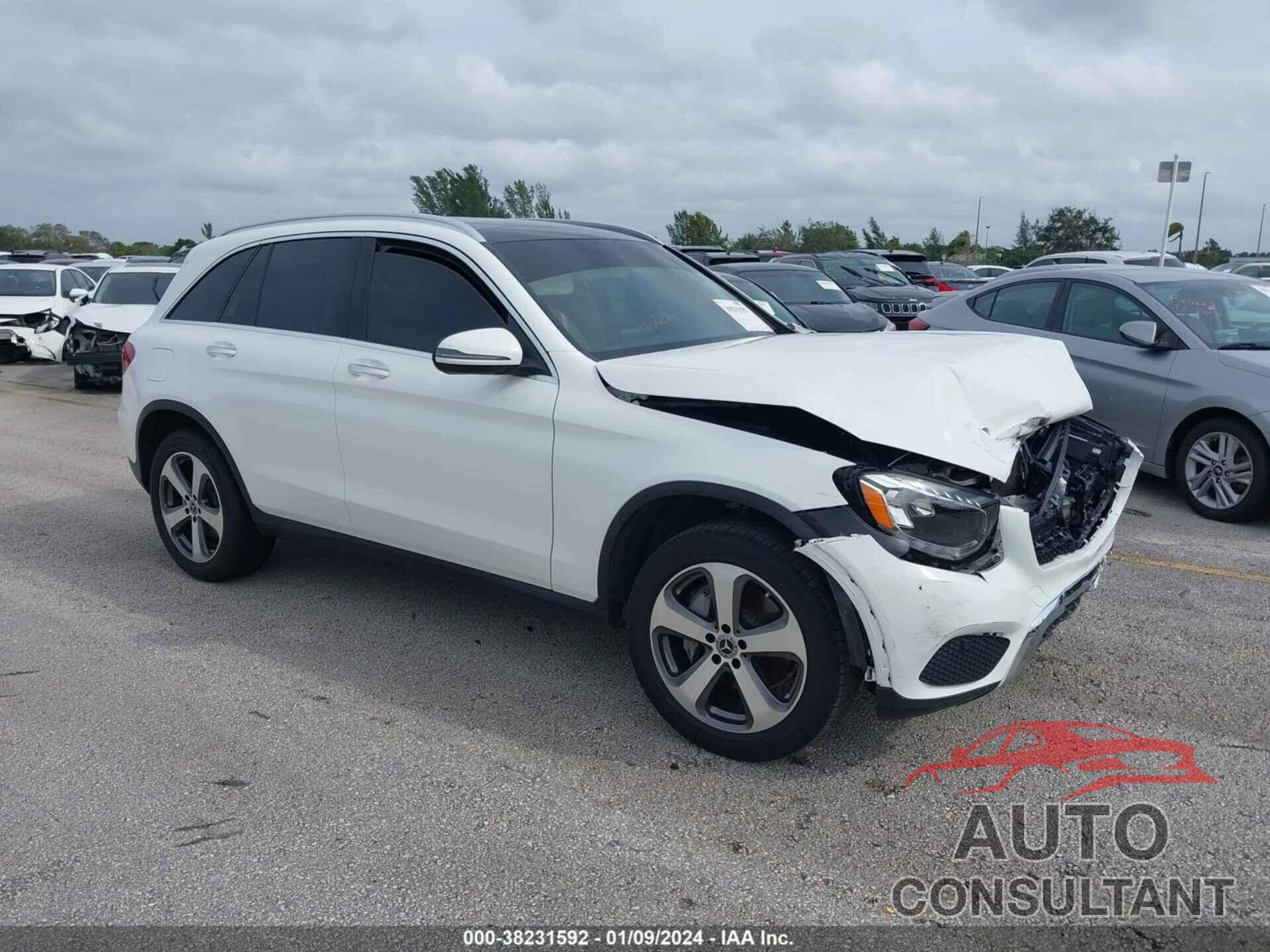 MERCEDES-BENZ GLC 2019 - WDC0G4JB4KV131029