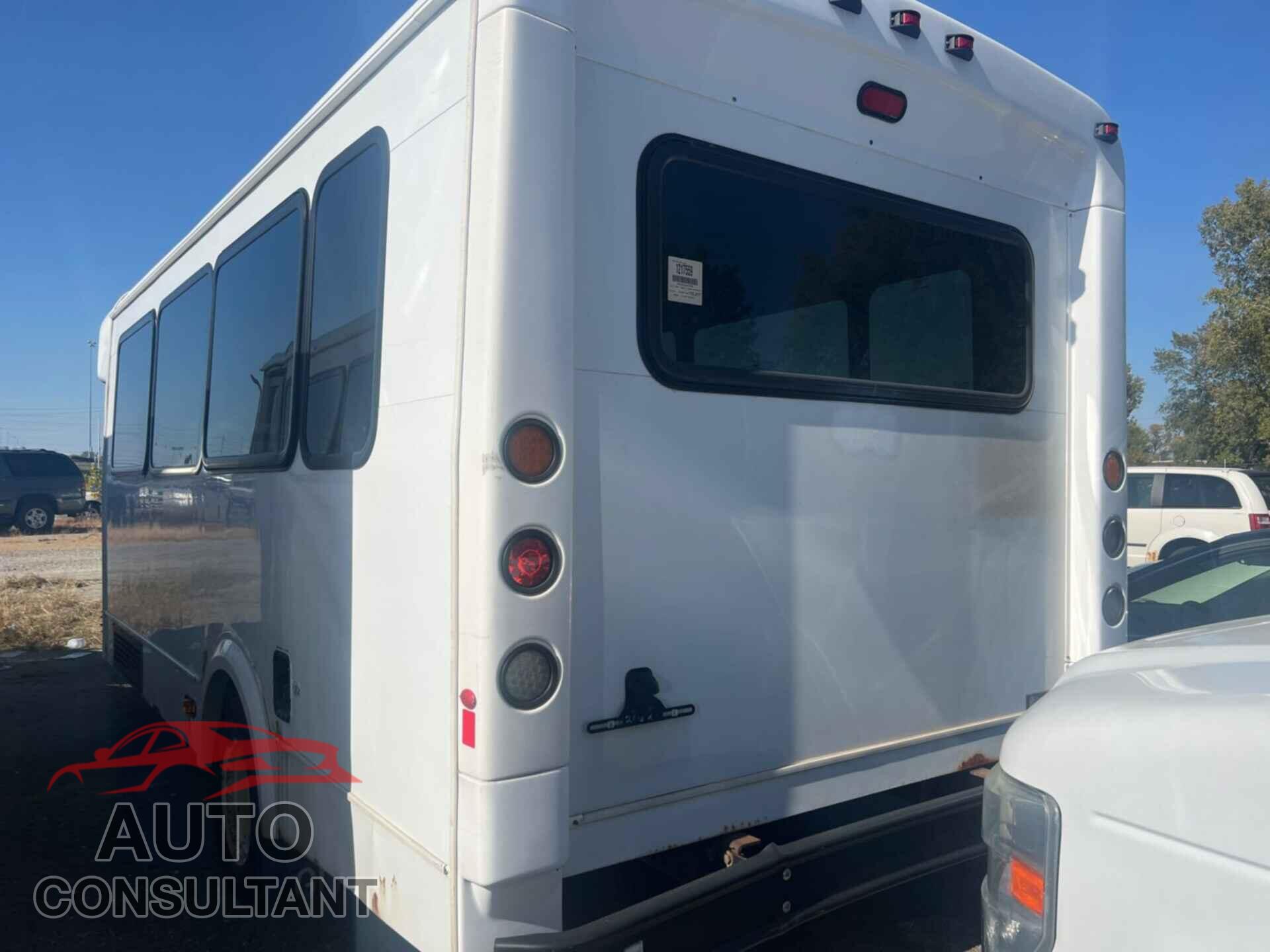 FORD E-450 CUTAWAY 2017 - 1FDFE4FS3HDC32006