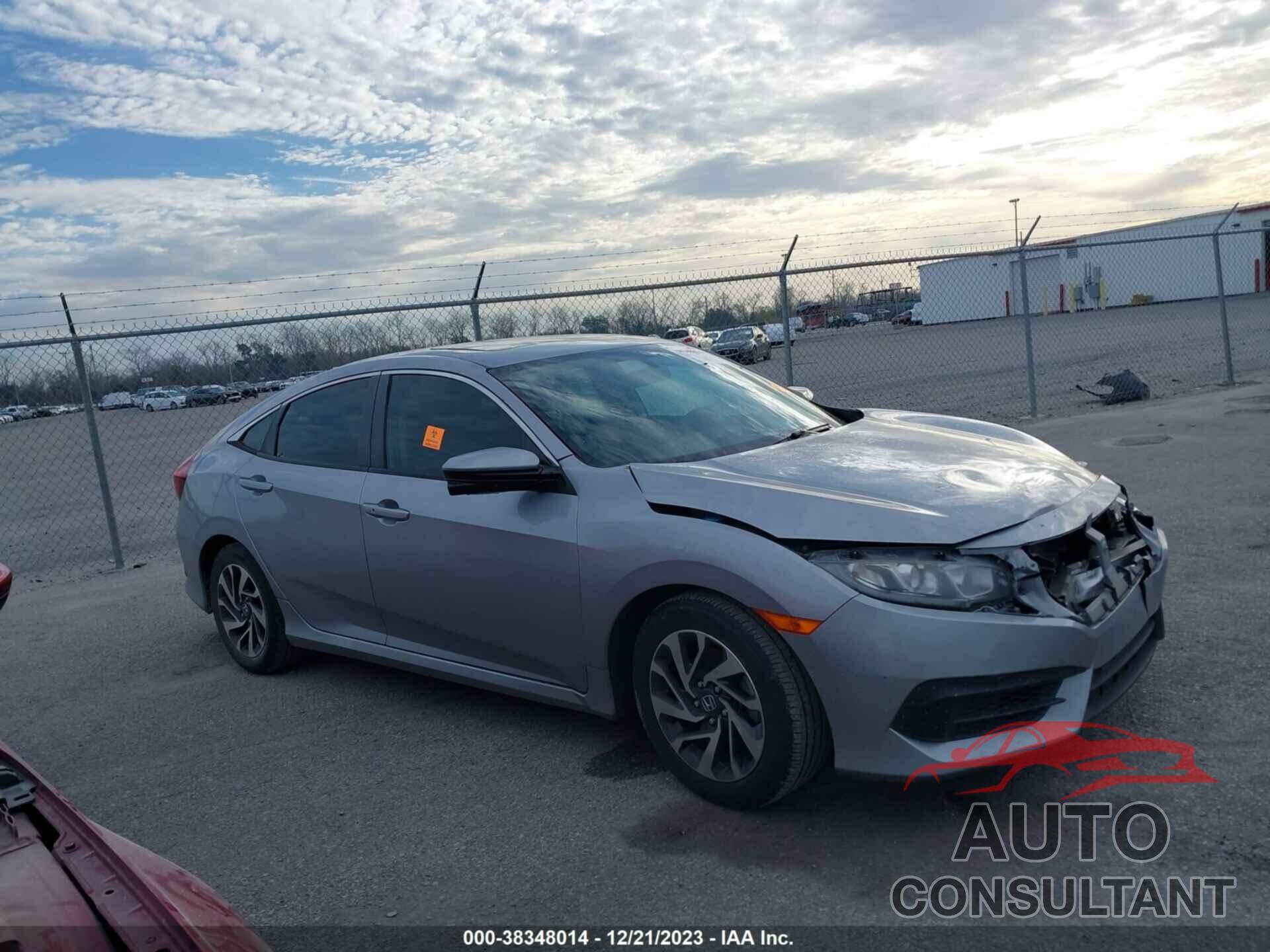 HONDA CIVIC 2018 - 2HGFC2F73JH507071