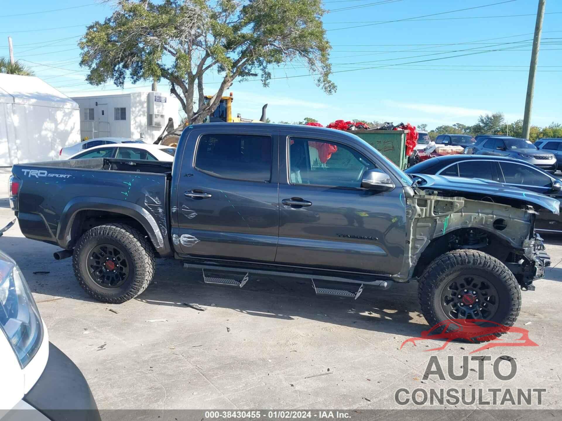 TOYOTA TACOMA 2022 - 3TMAZ5CN2NM185459