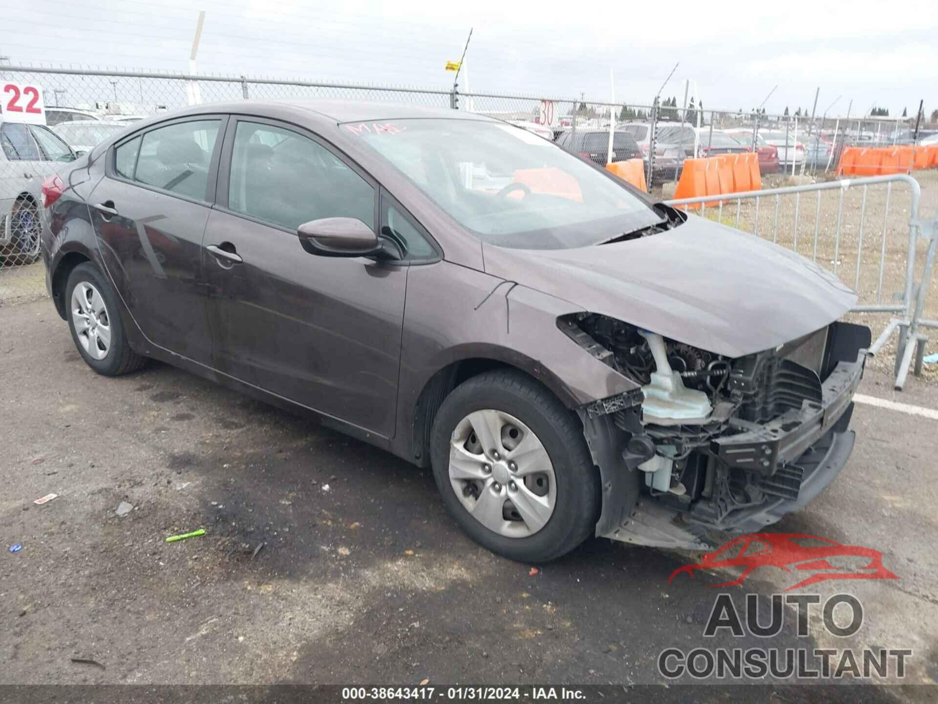 KIA FORTE 2018 - 3KPFK4A70JE224384