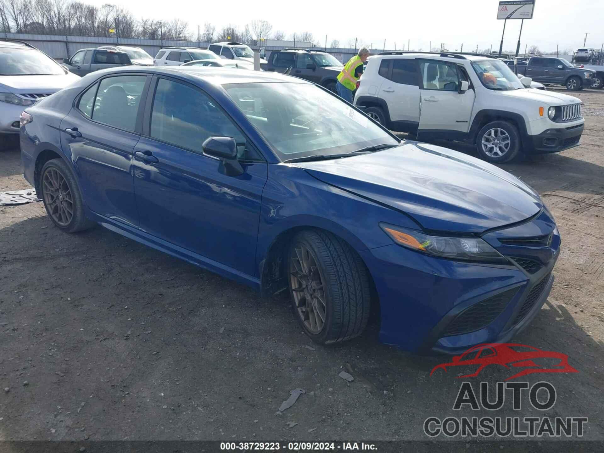 TOYOTA CAMRY 2023 - 4T1T11AK8PU133197