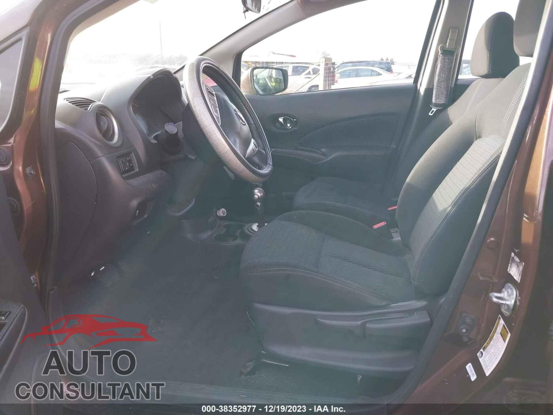 NISSAN VERSA NOTE 2017 - 3N1CE2CP0HL353343