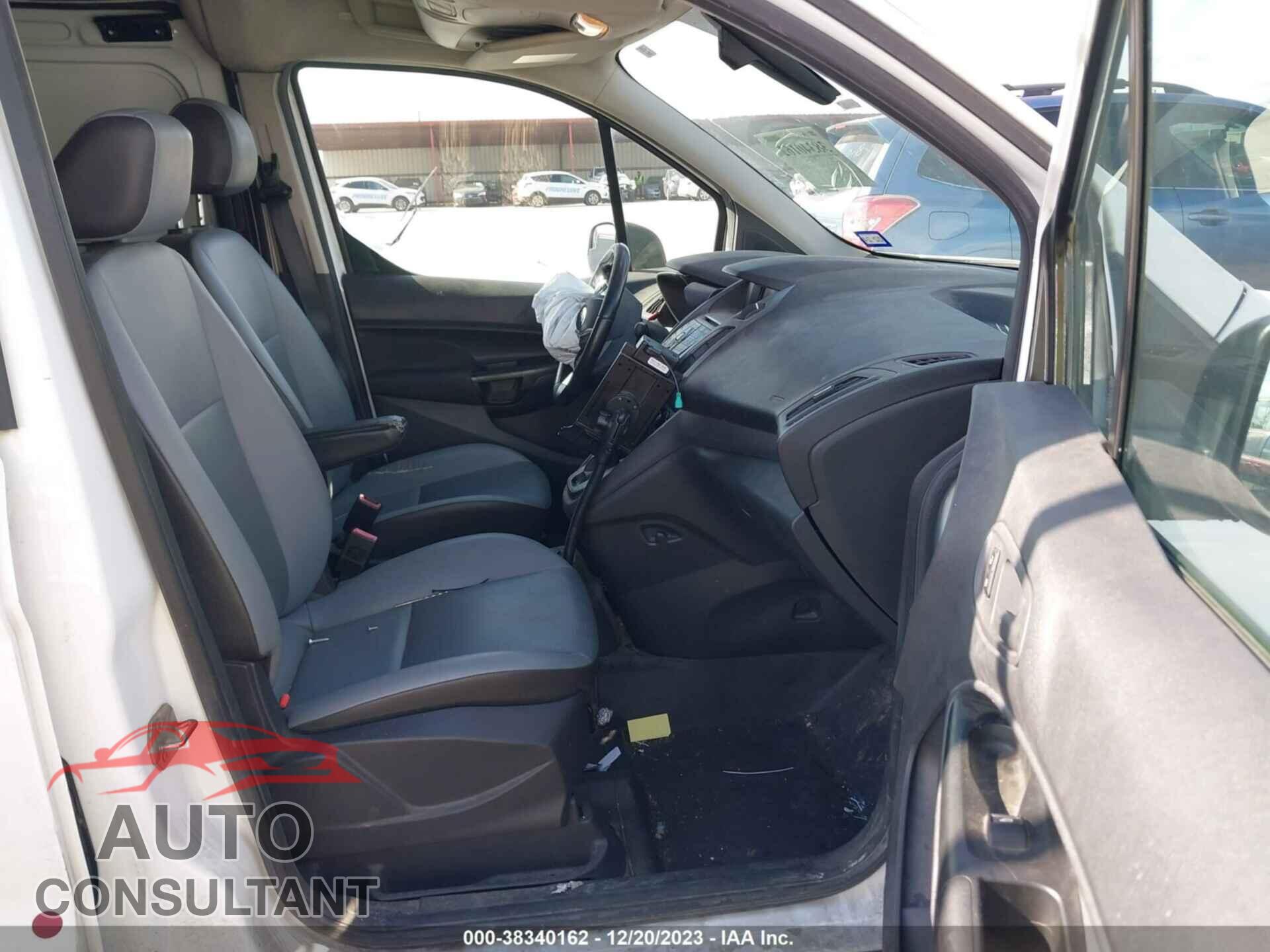 FORD TRANSIT CONNECT 2017 - NM0LS7E79H1312018
