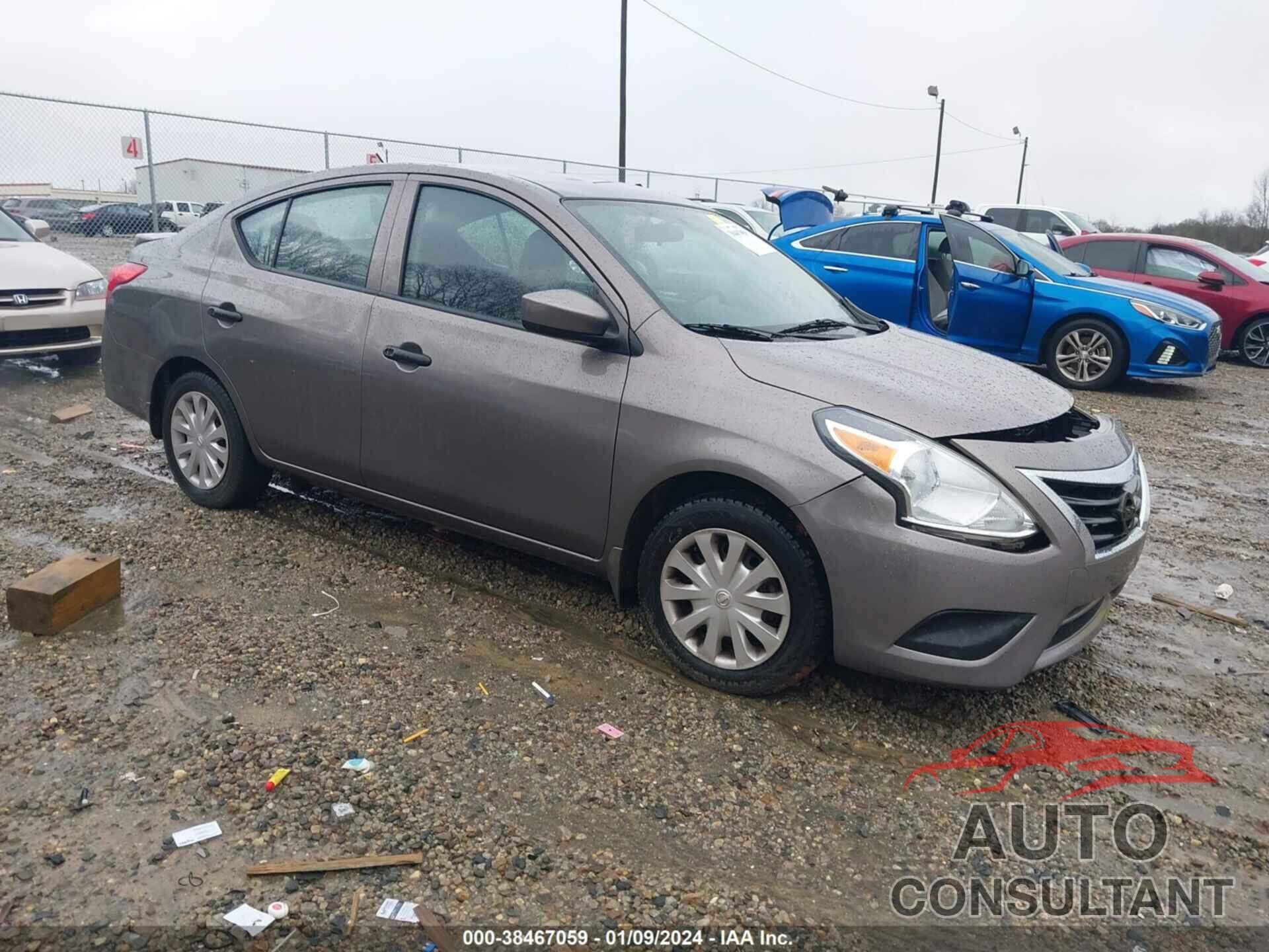 NISSAN VERSA 2017 - 3N1CN7AP1HL885393