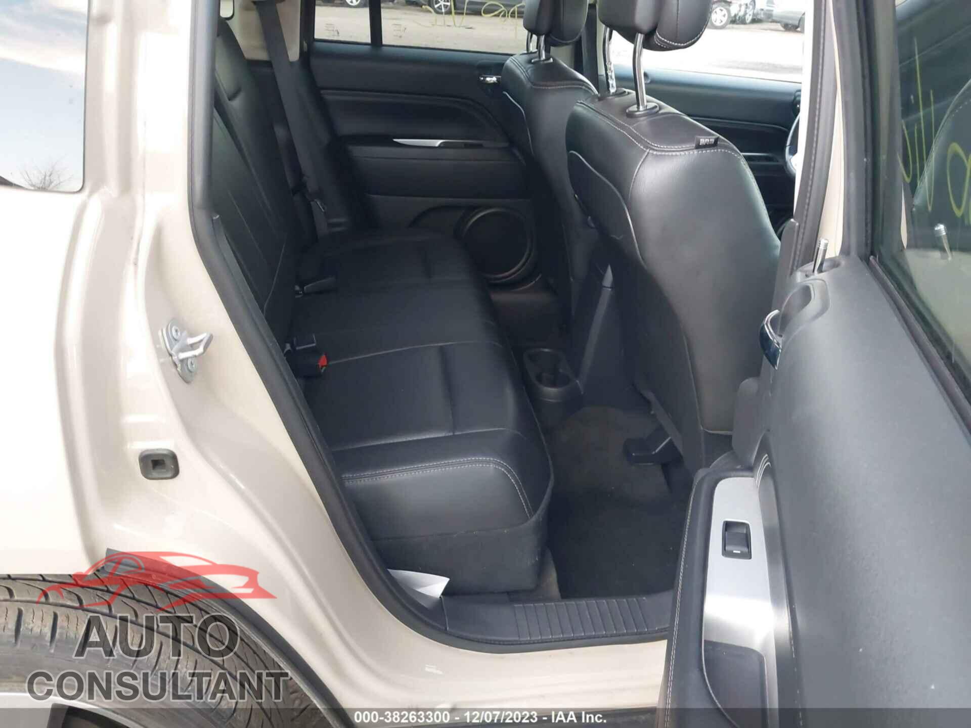 JEEP COMPASS 2017 - 1C4NJCEB2HD189222