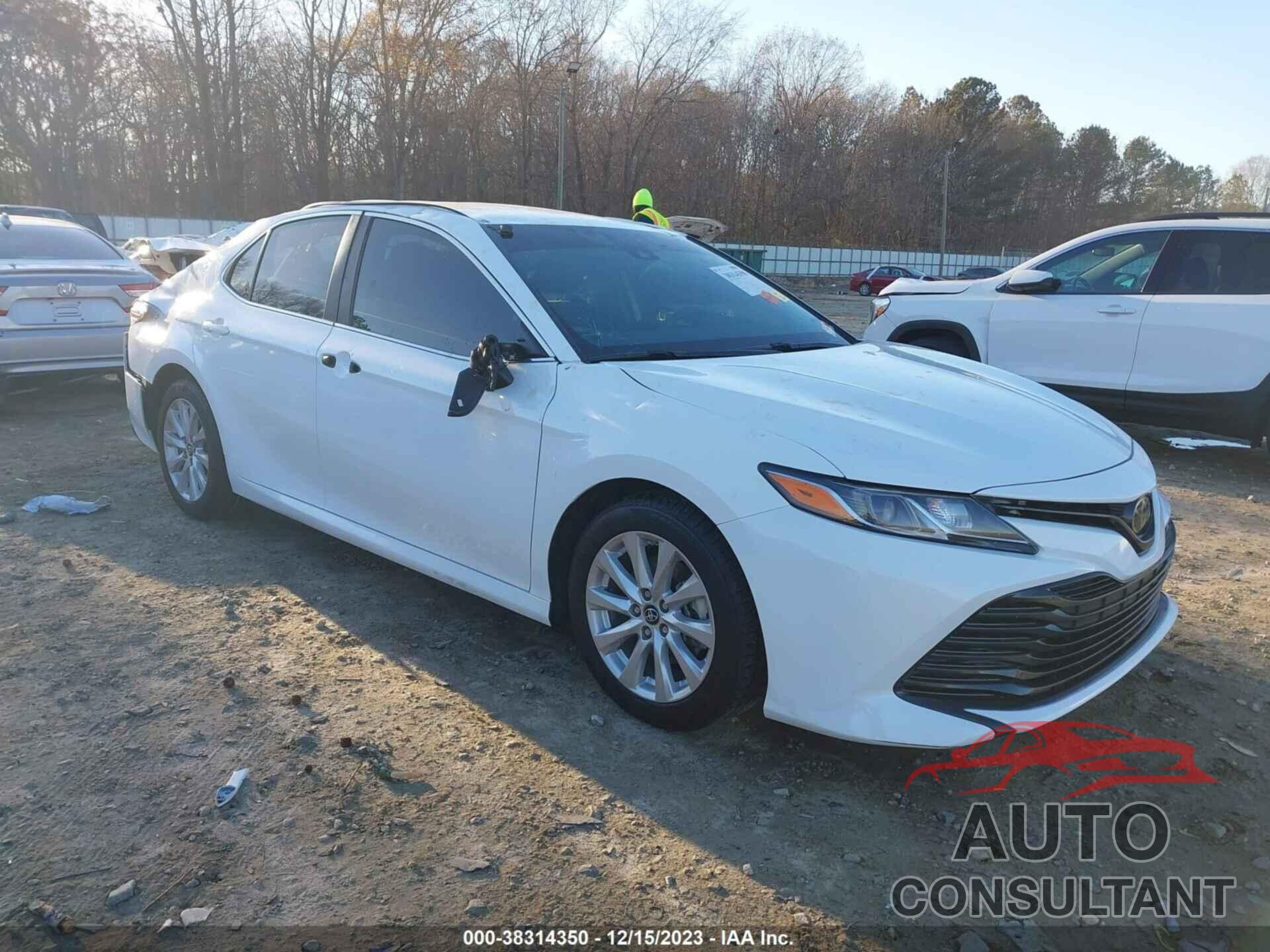 TOYOTA CAMRY 2019 - 4T1B11HK5KU281348
