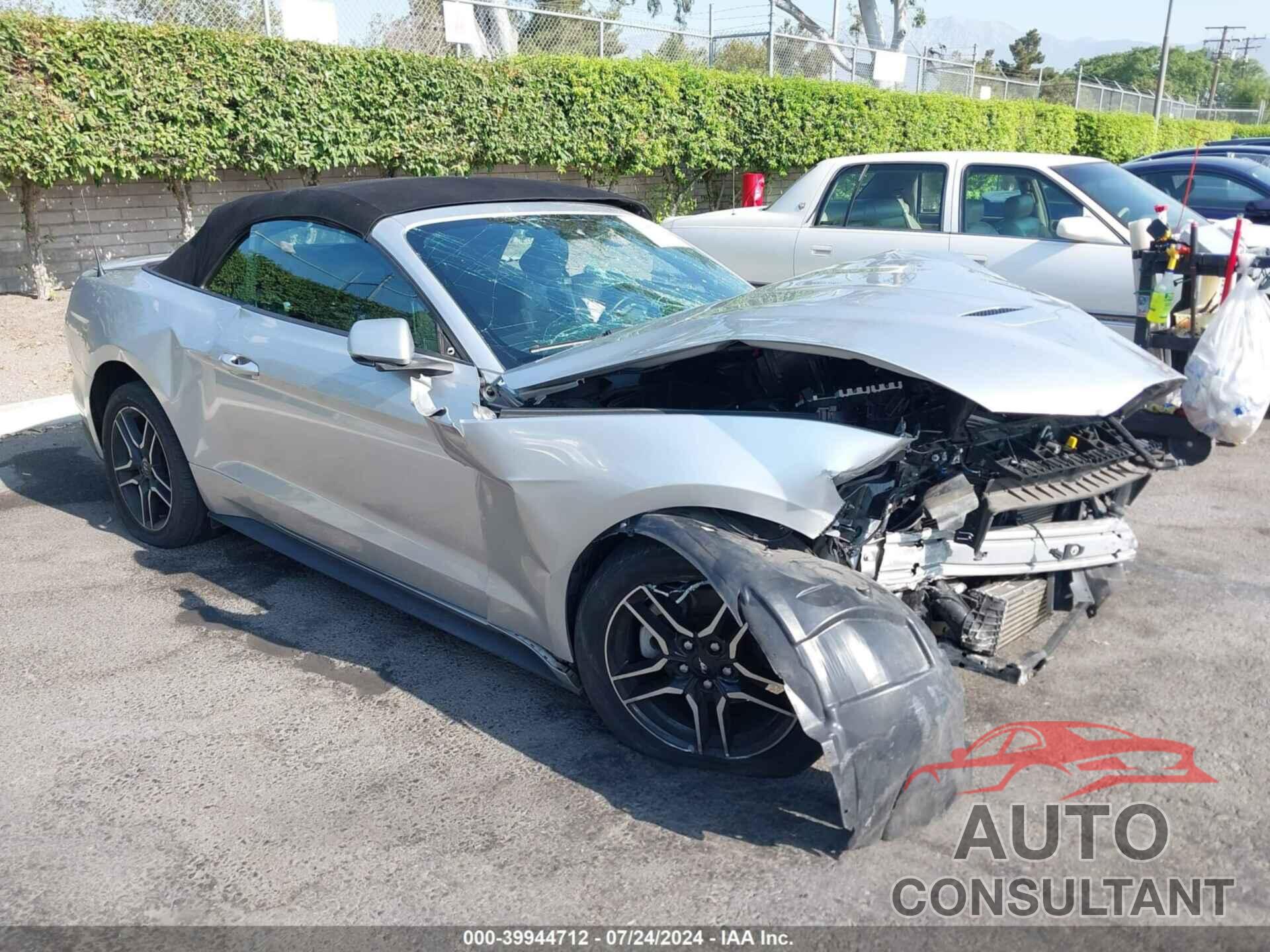 FORD MUSTANG 2018 - 1FATP8UH9J5111308