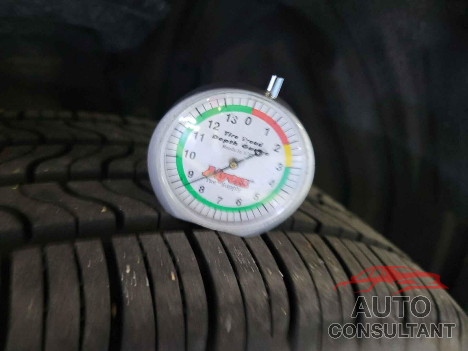 TOYOTA RAV4 2020 - 2T3H1RFV5LC073549