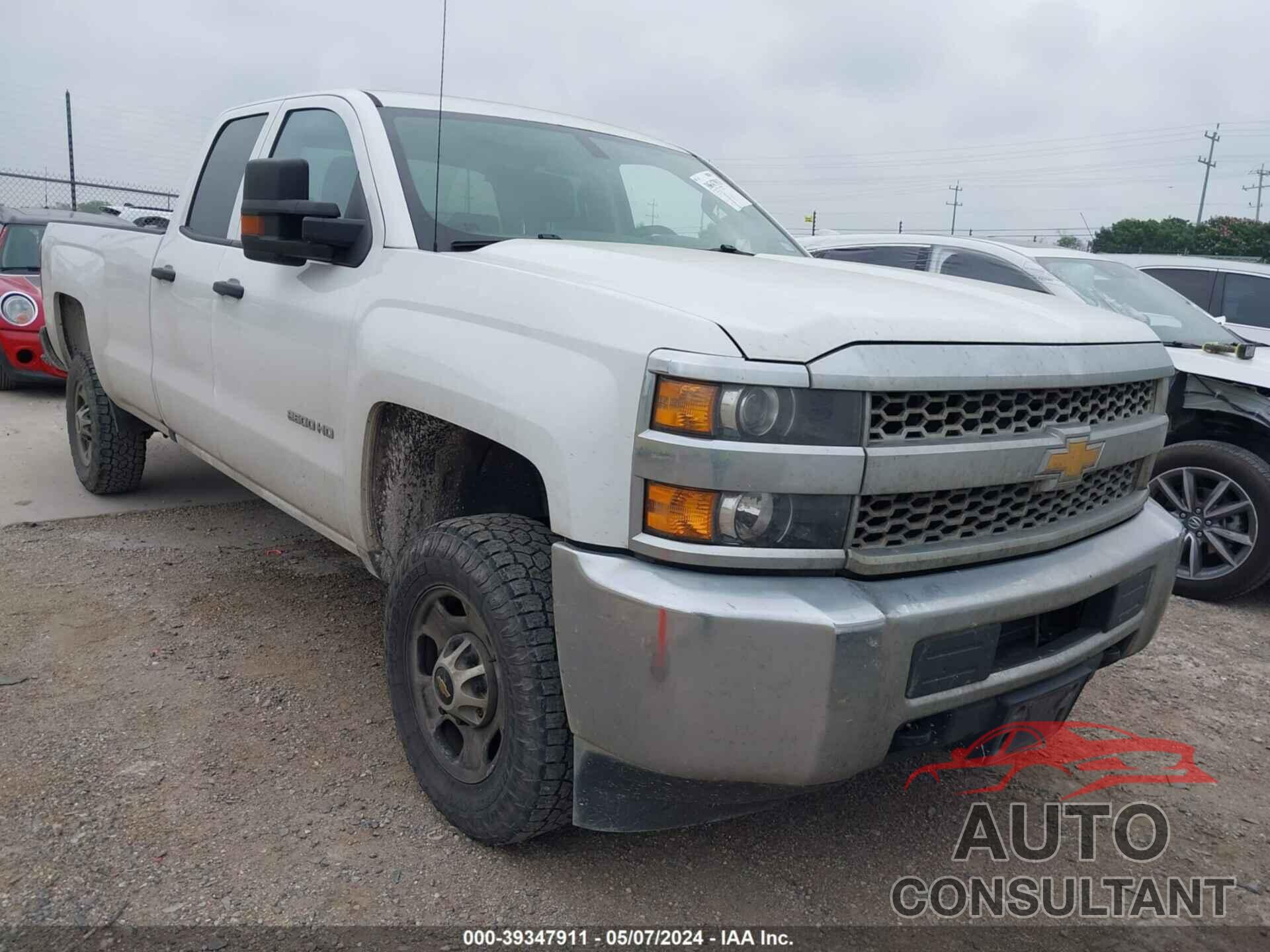 CHEVROLET SILVERADO 2019 - 2GC2CREG1K1158042