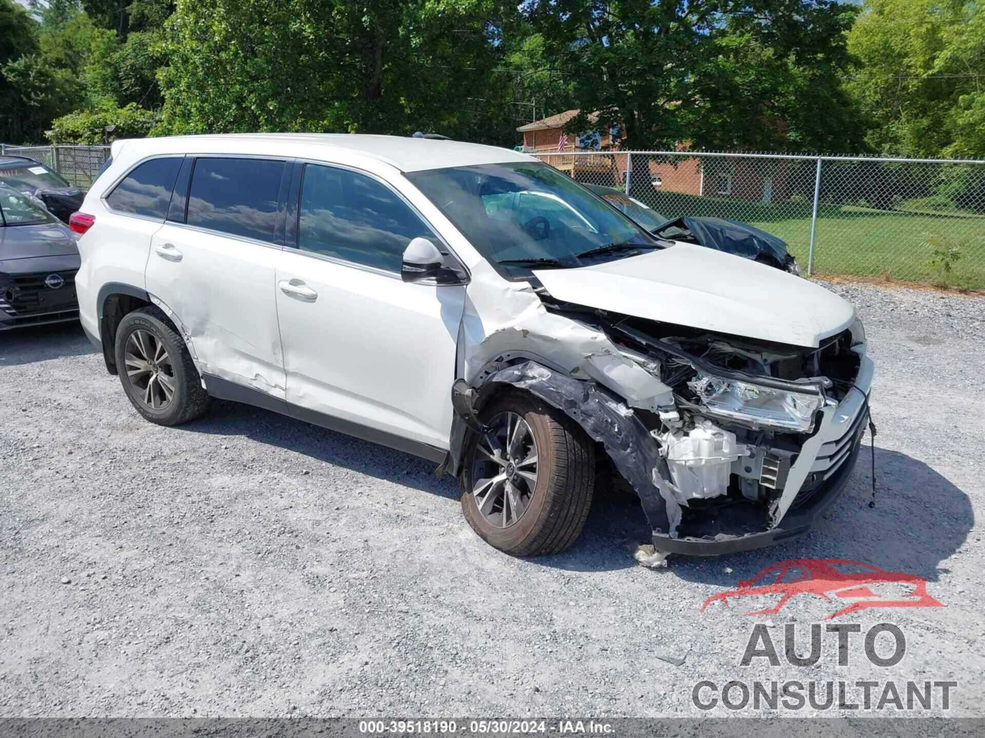 TOYOTA HIGHLANDER 2019 - 5TDBZRFH9KS922704