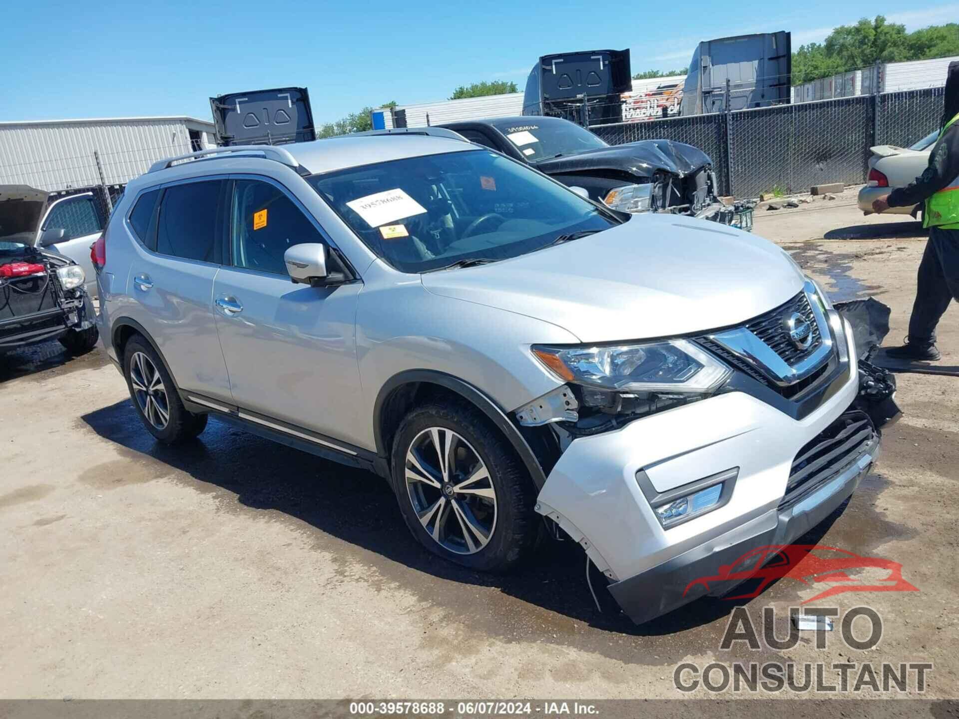 NISSAN ROGUE 2017 - JN8AT2MV0HW019044