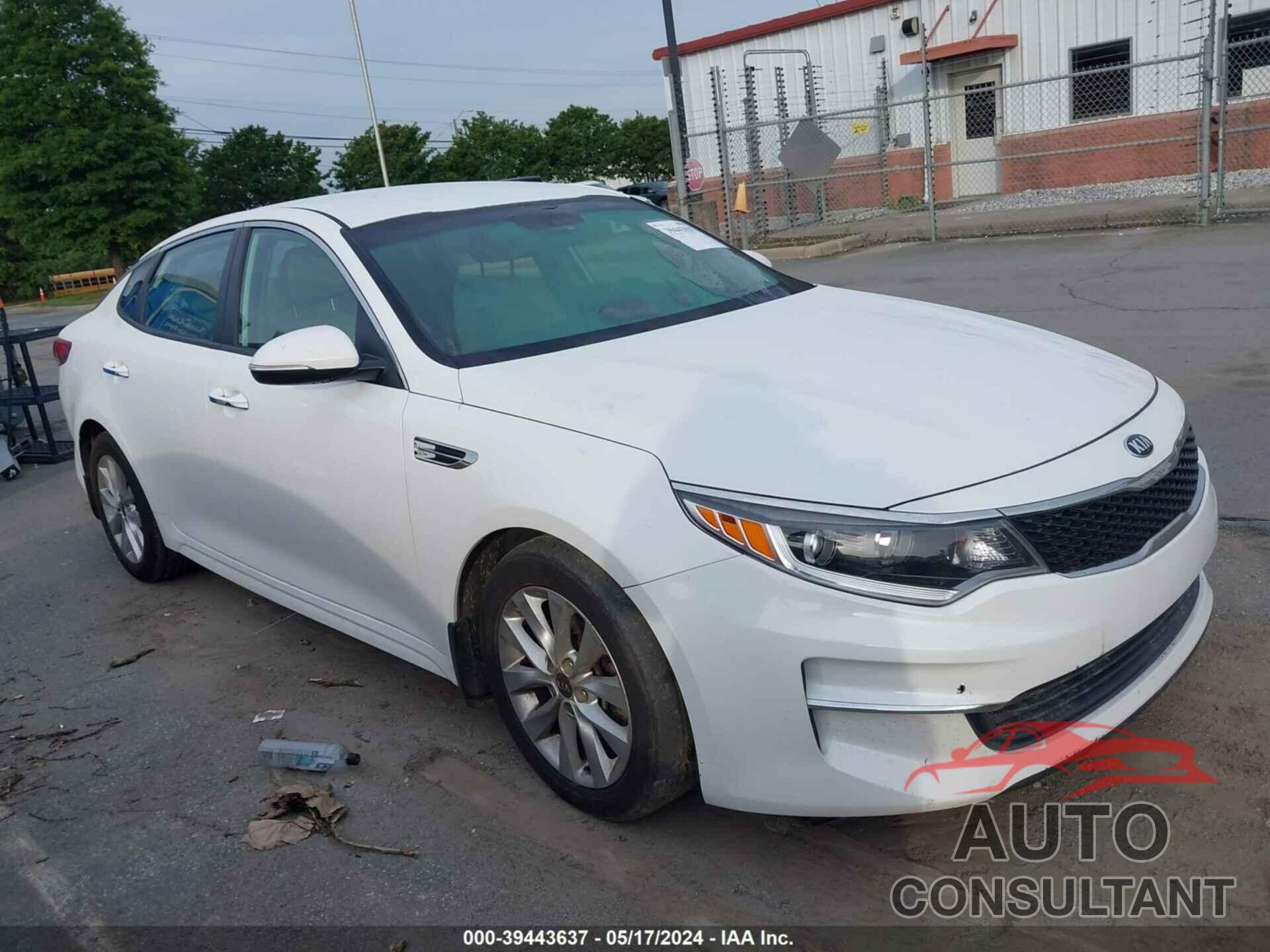 KIA OPTIMA 2018 - 5XXGT4L37JG253738