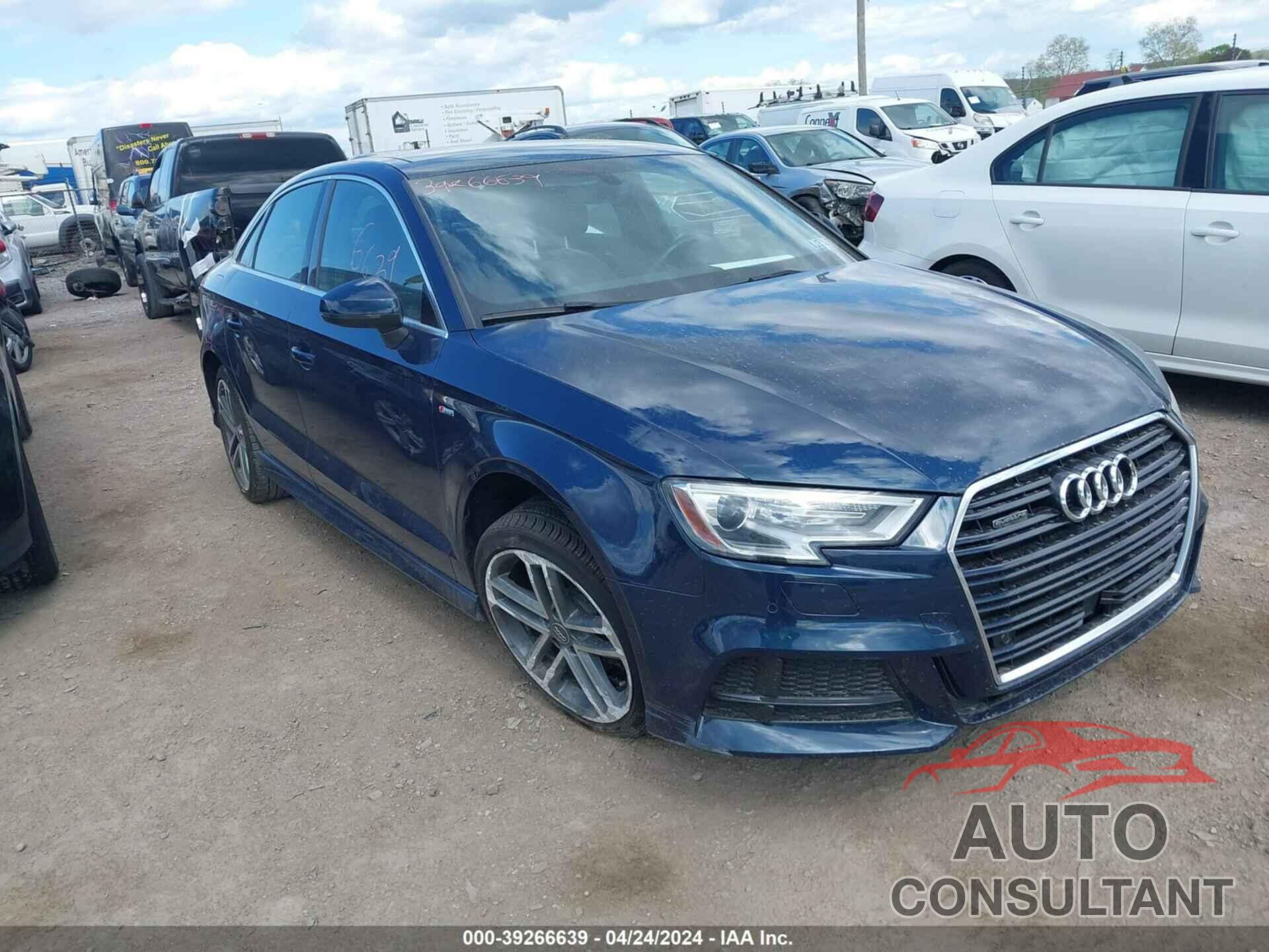 AUDI A3 2017 - WAUJ8GFFXH1061473