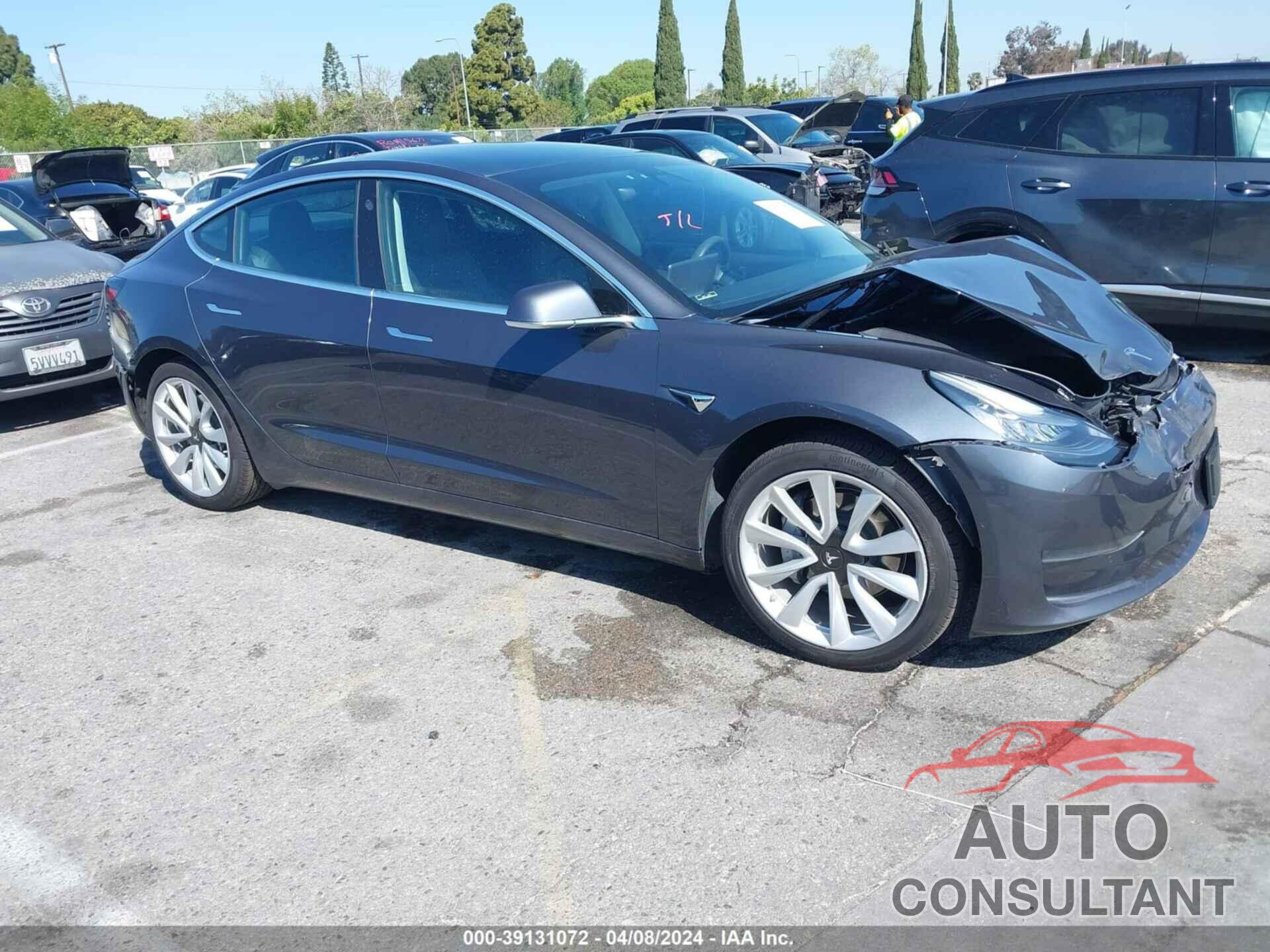 TESLA MODEL 3 2020 - 5YJ3E1EA3LF806135