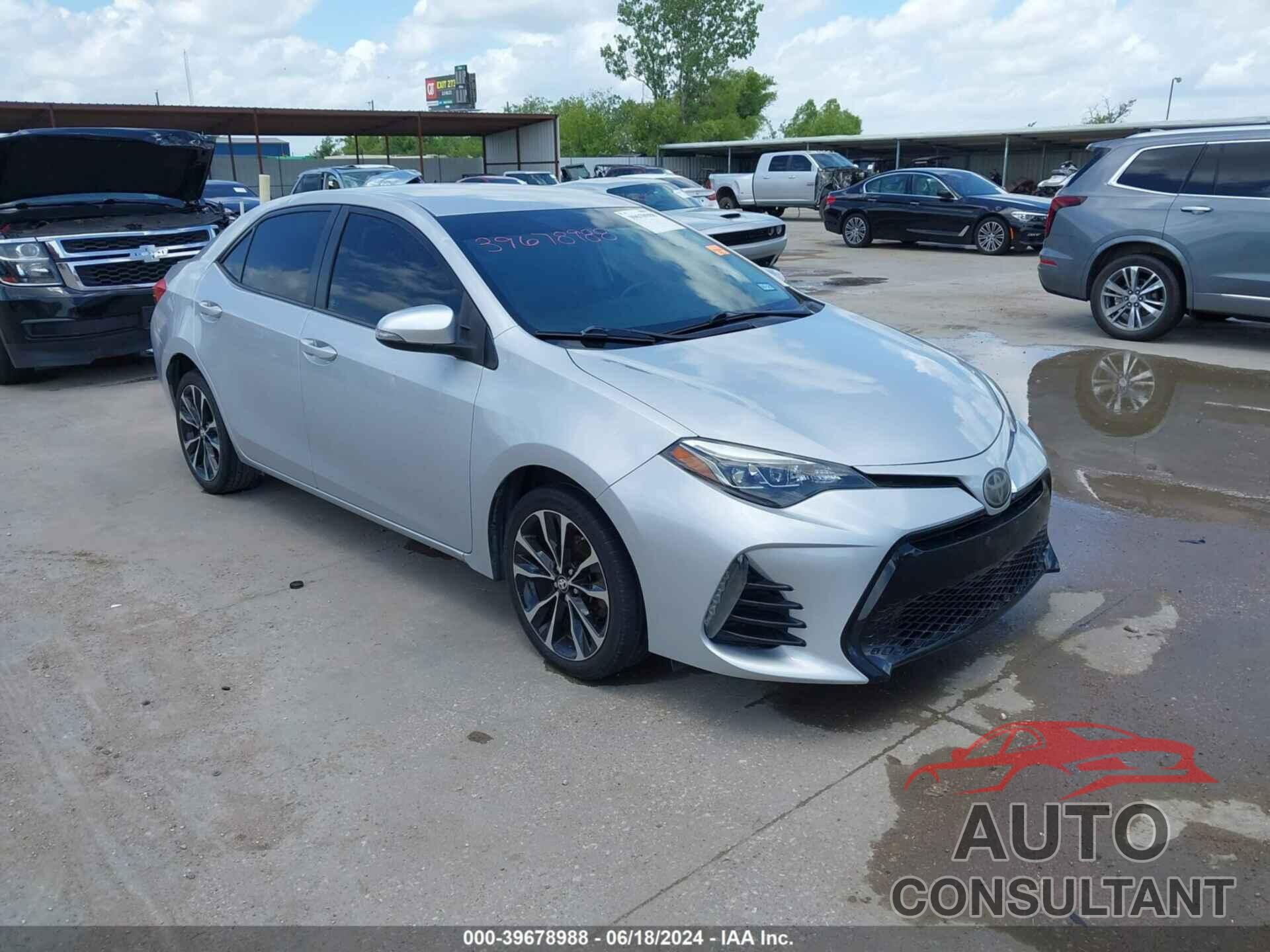 TOYOTA COROLLA 2017 - 2T1BURHEXHC749746