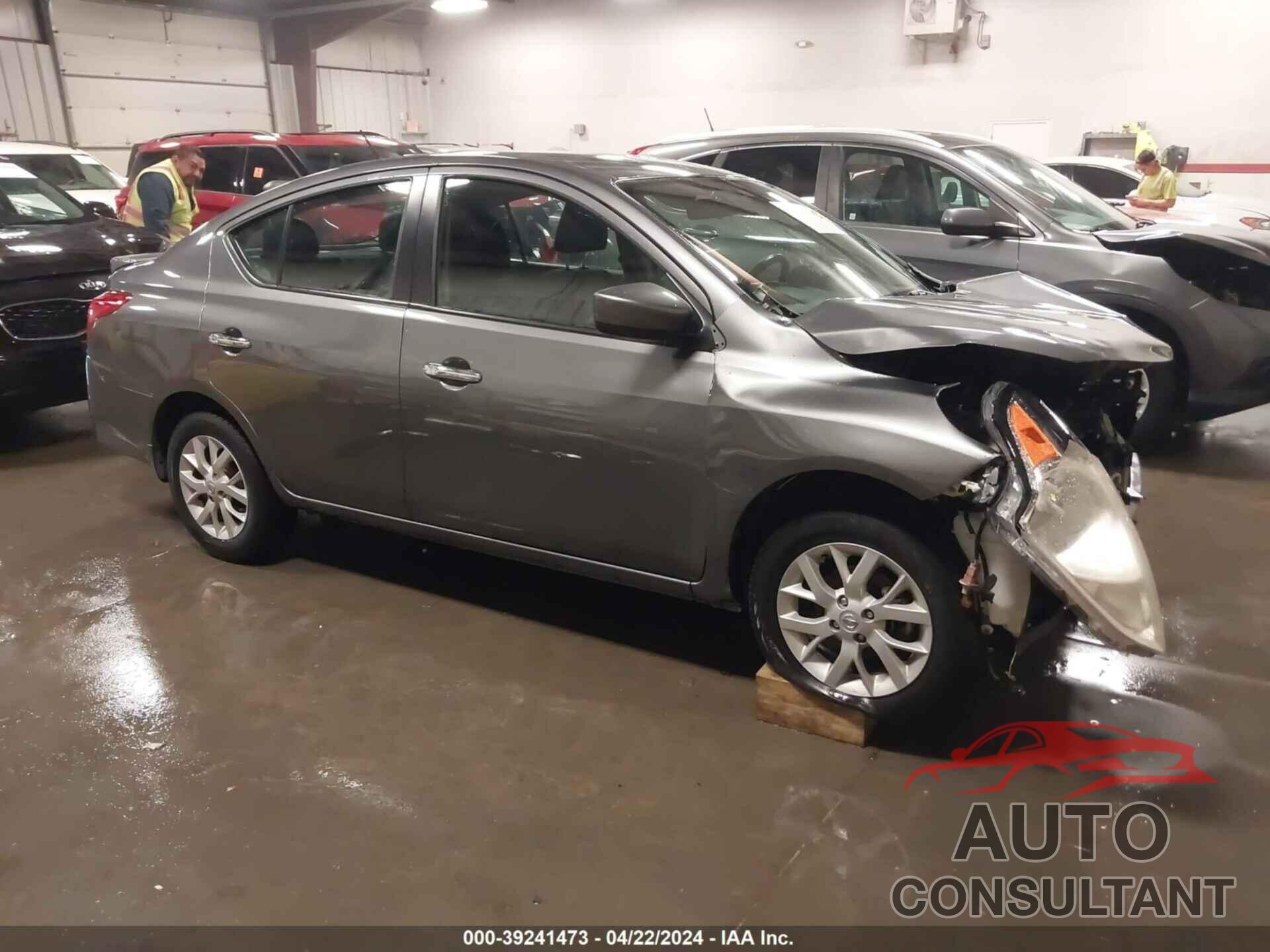 NISSAN VERSA 2017 - 3N1CN7AP9HL856112