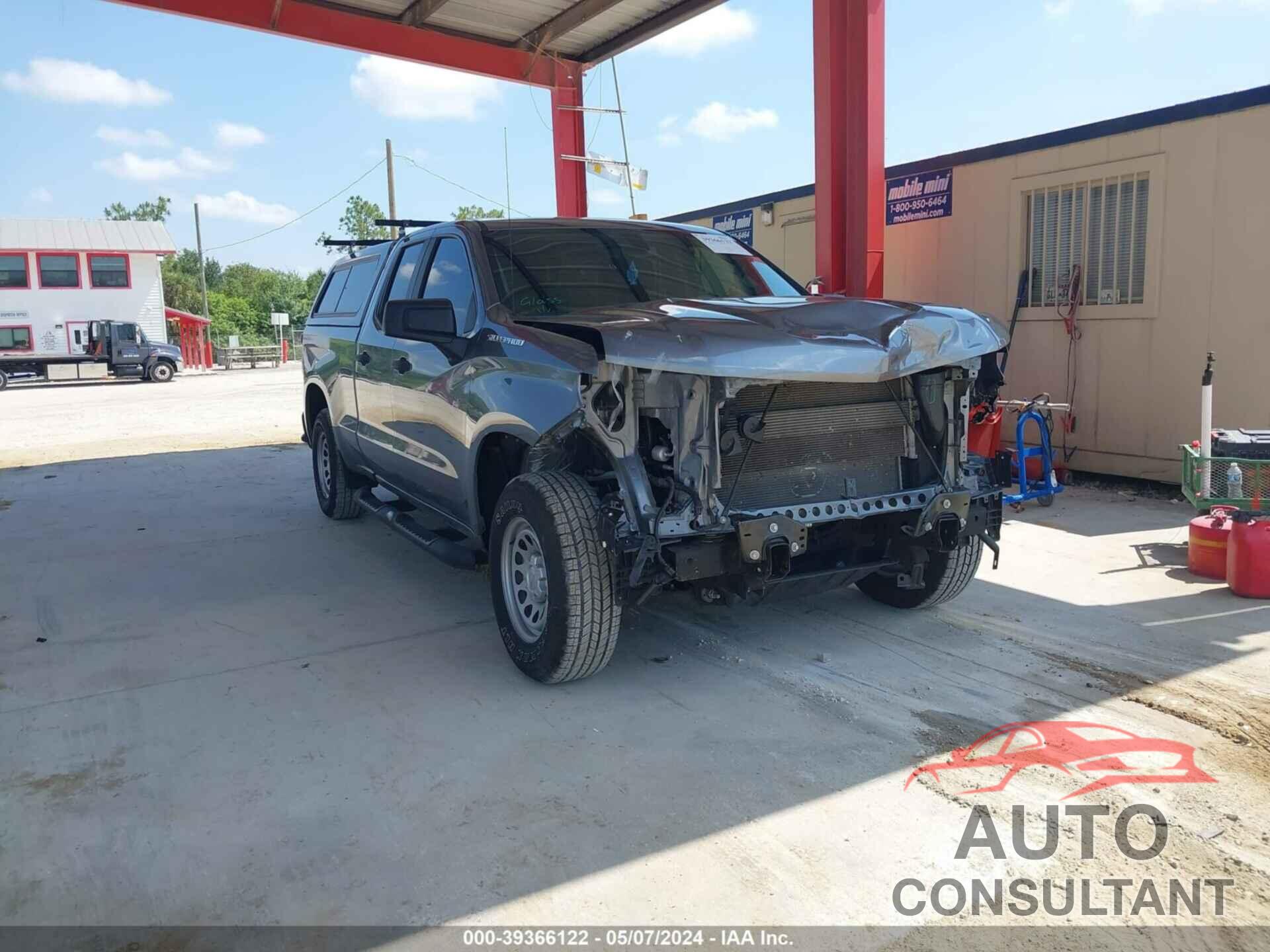 CHEVROLET SILVERADO 1500 2021 - 1GCRWAEF0MZ223312