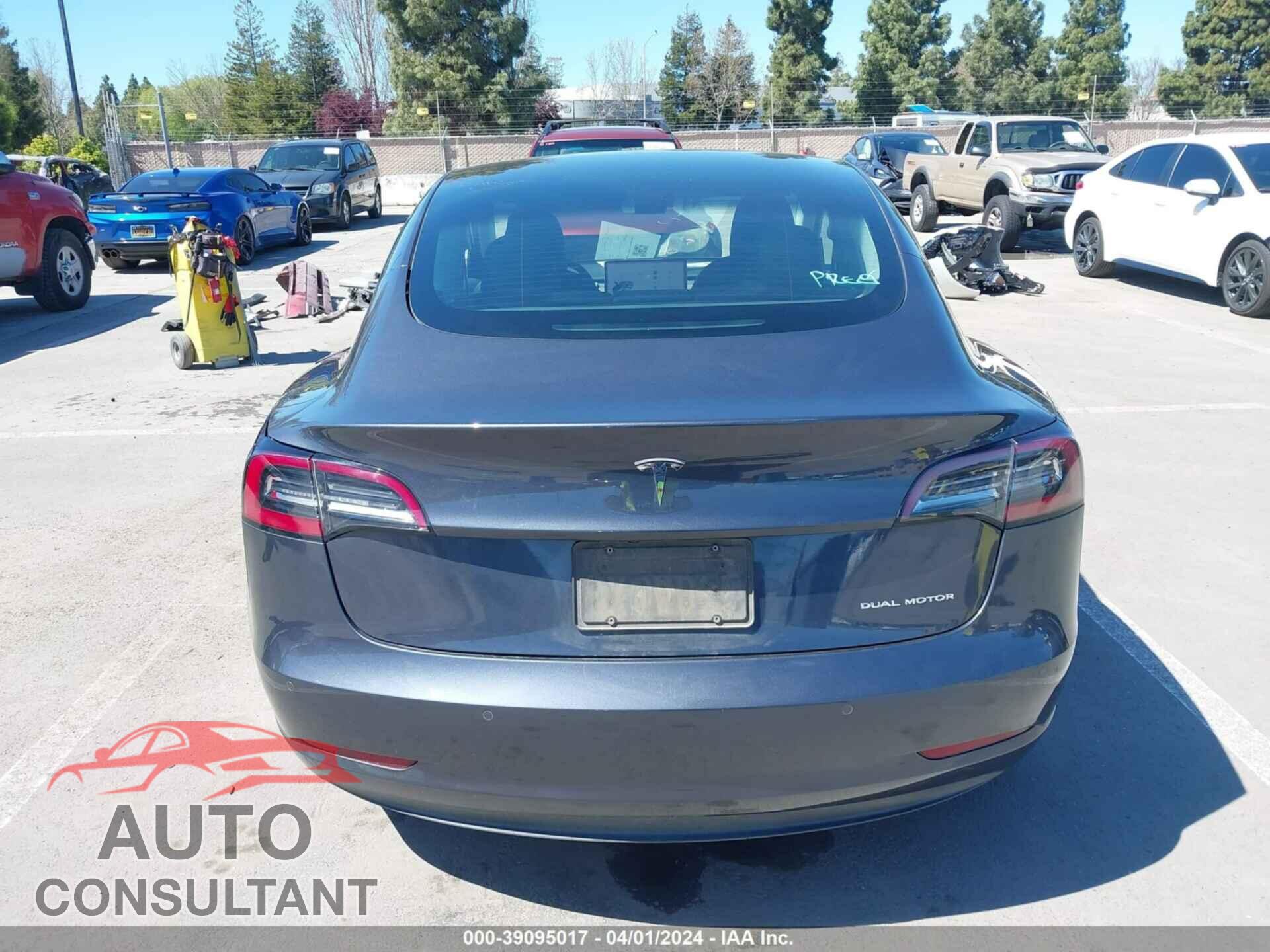 TESLA MODEL 3 2021 - 5YJ3E1EB6MF028892
