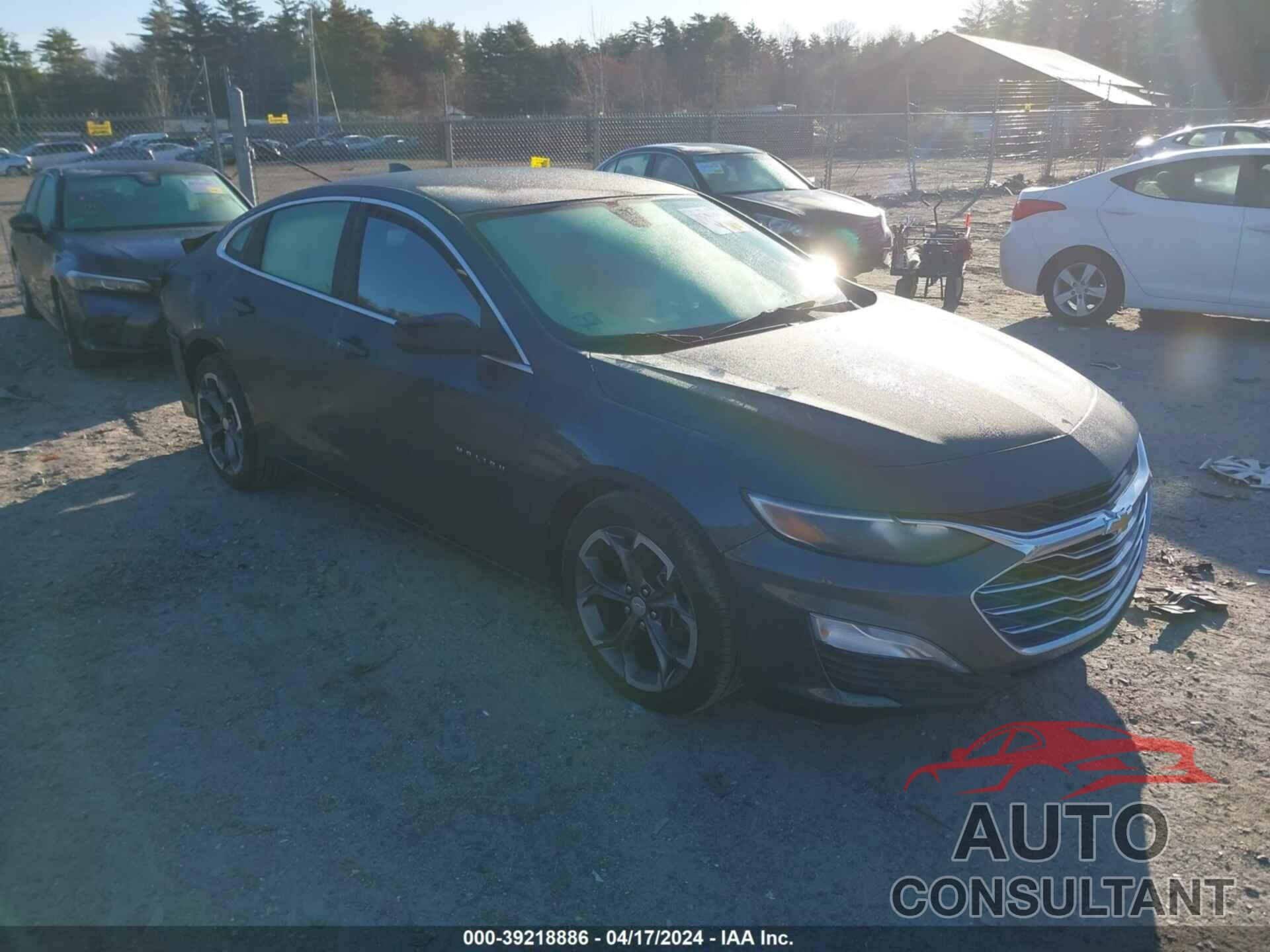 CHEVROLET MALIBU 2021 - 1G1ZD5ST3MF027513