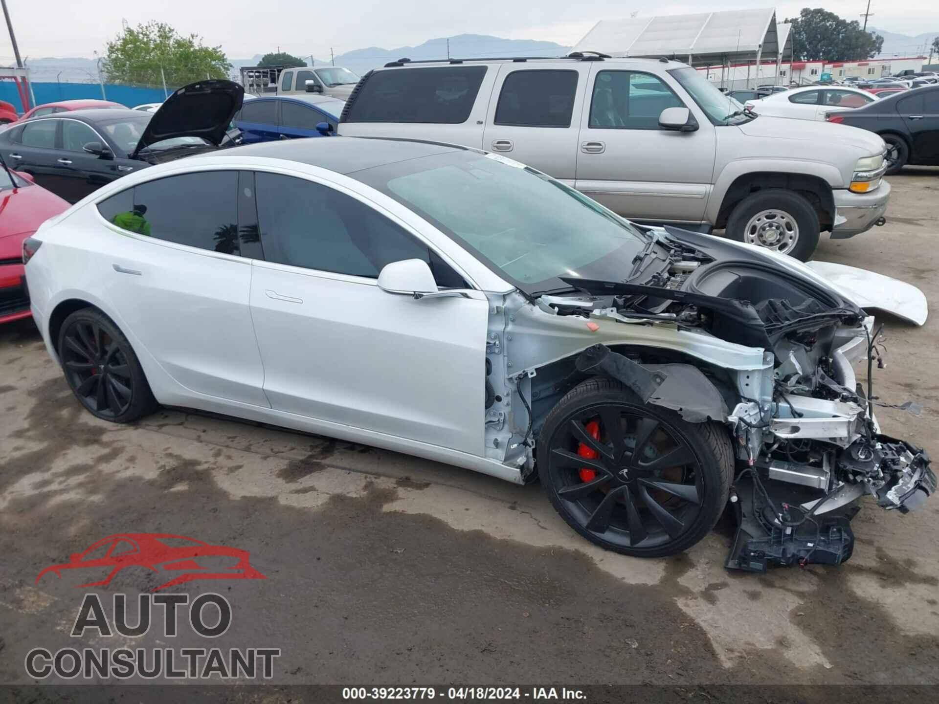 TESLA MODEL 3 2020 - 5YJ3E1EC1LF742937